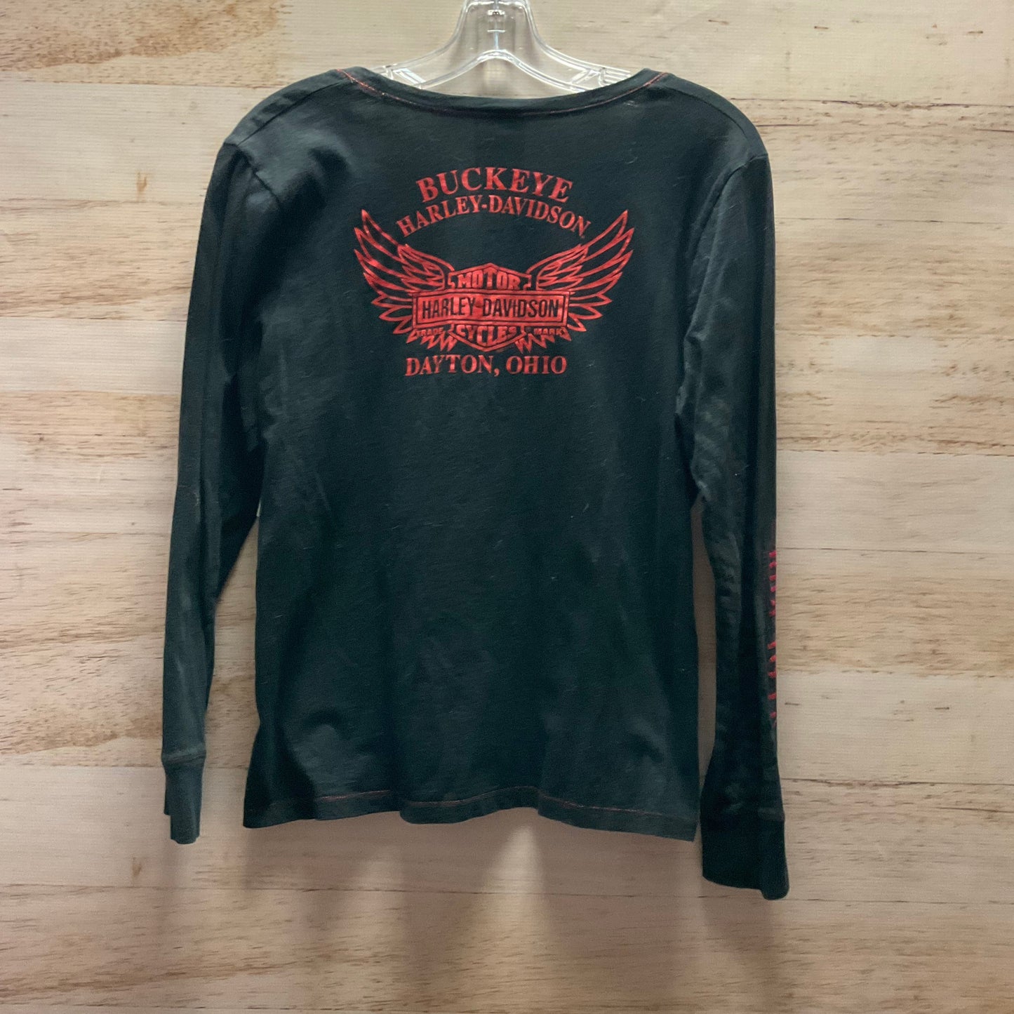 Top Short Sleeve Basic By Clothes Mentor In Pink, Size: M