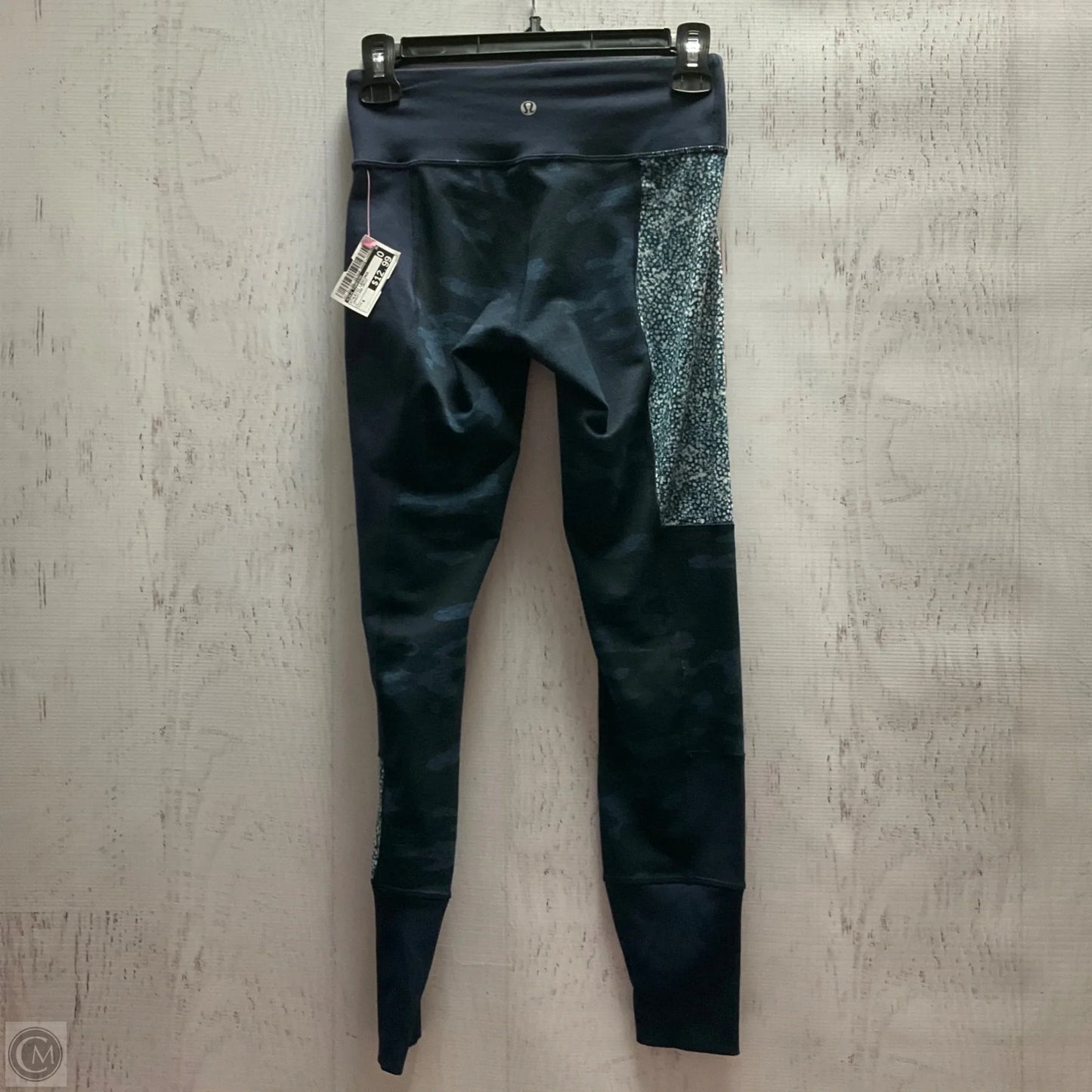 Athletic Leggings By Lulu Townsend In Camouflage Print, Size: 4
