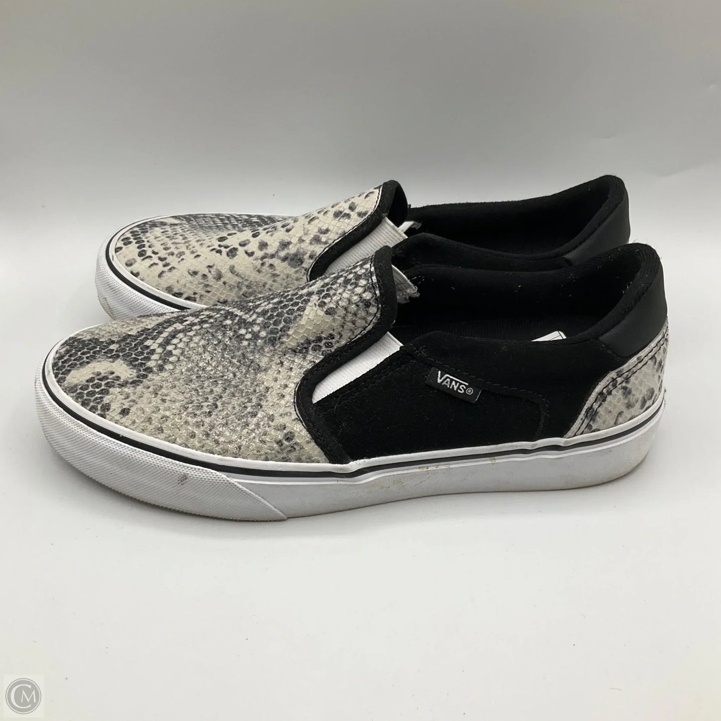 Shoes Sneakers By Vans In Animal Print, Size: 9