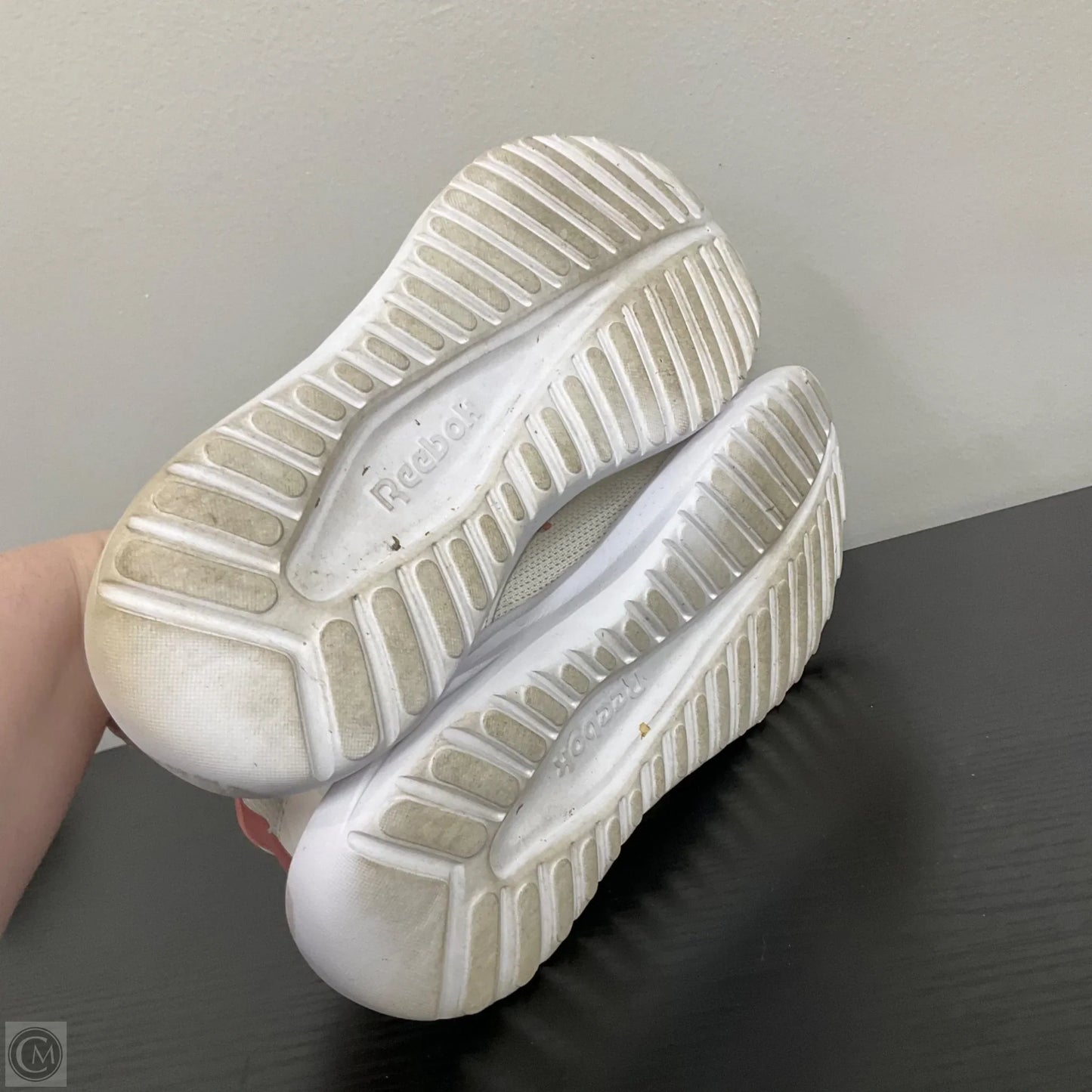 Shoes Athletic By Reebok In Cream & Salmon, Size: 7