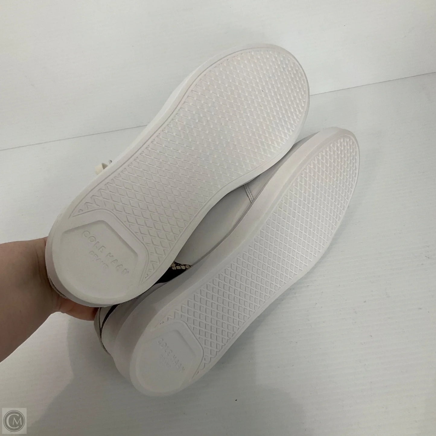 Shoes Sneakers By Cole-haan In White, Size: 9.5