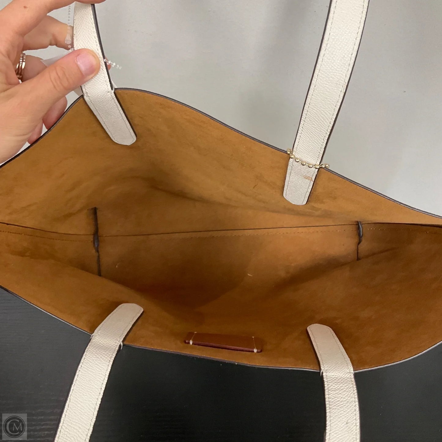 Tote Luxury Designer By Gucci, Size: Large