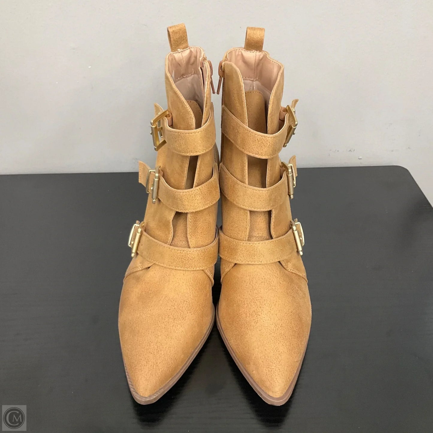 Boots Ankle Heels By Clothes Mentor In Brown, Size: 7.5