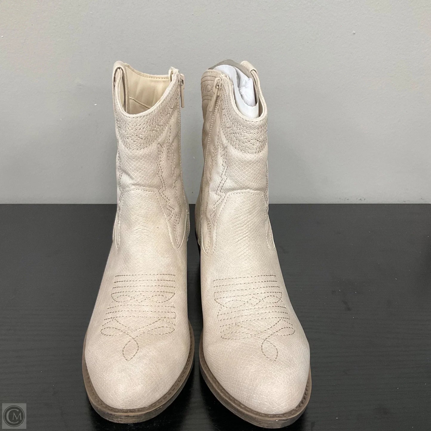 Boots Western By Coconuts In White, Size: 7.5