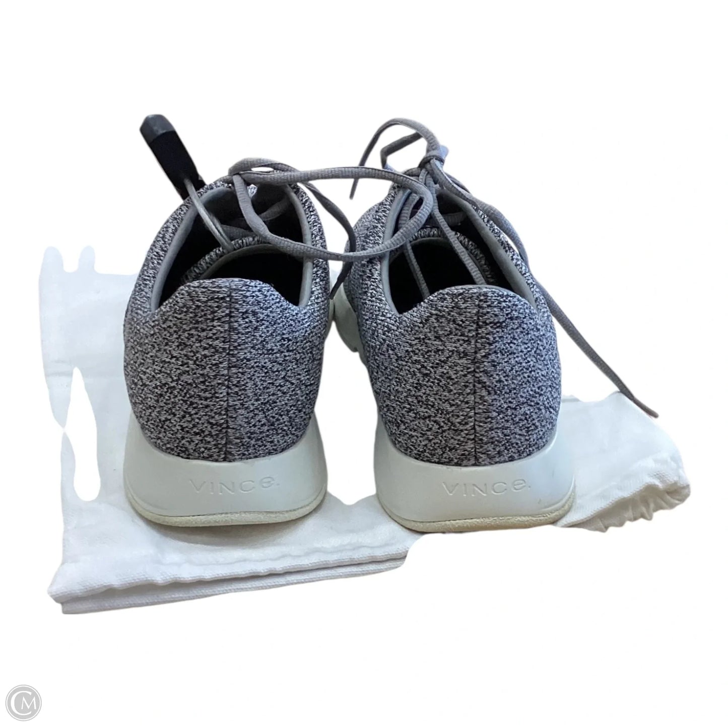 Shoes Sneakers By Vince In Grey & White, Size: 9