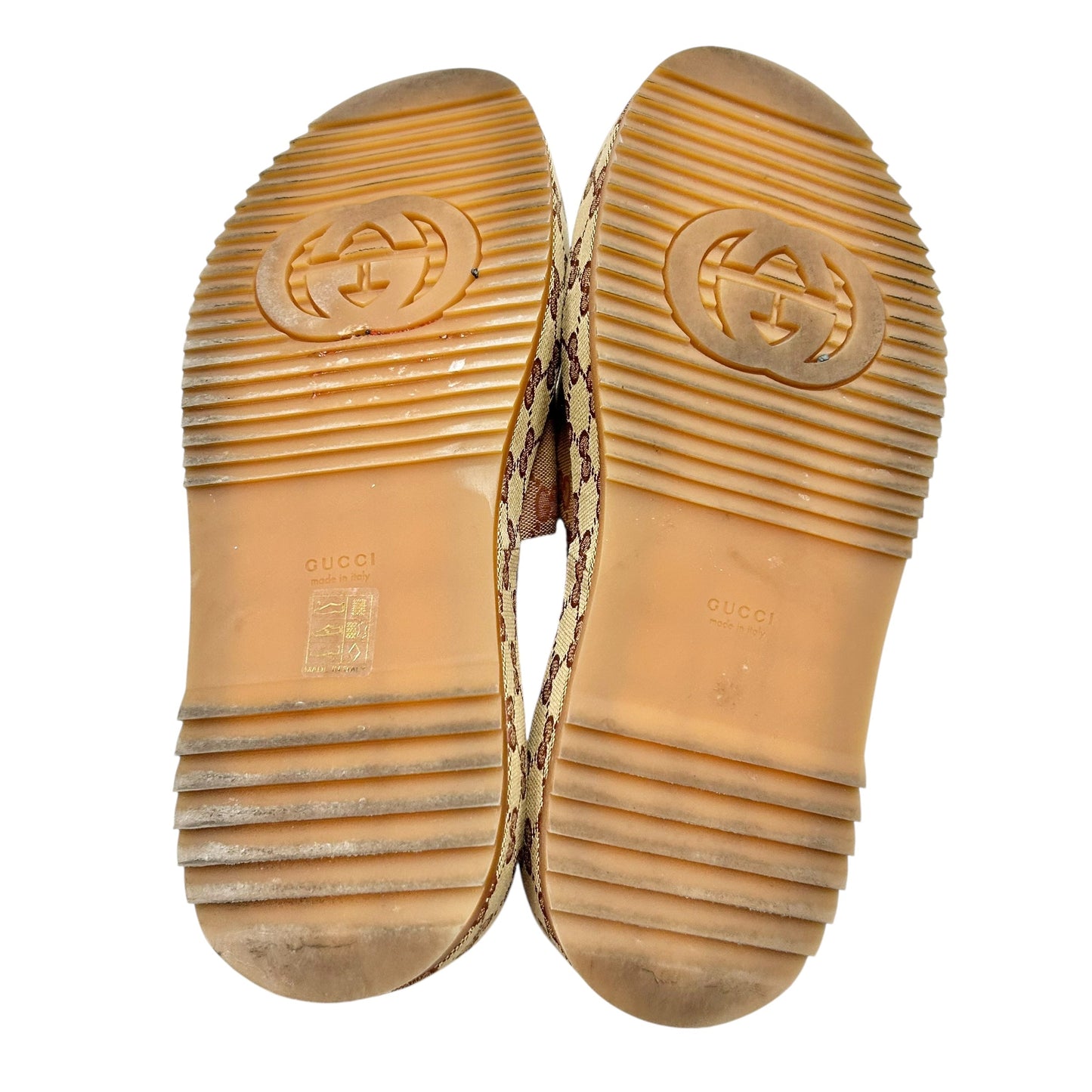 Sandals Luxury Designer By Gucci In Maroon, Size: 9.5