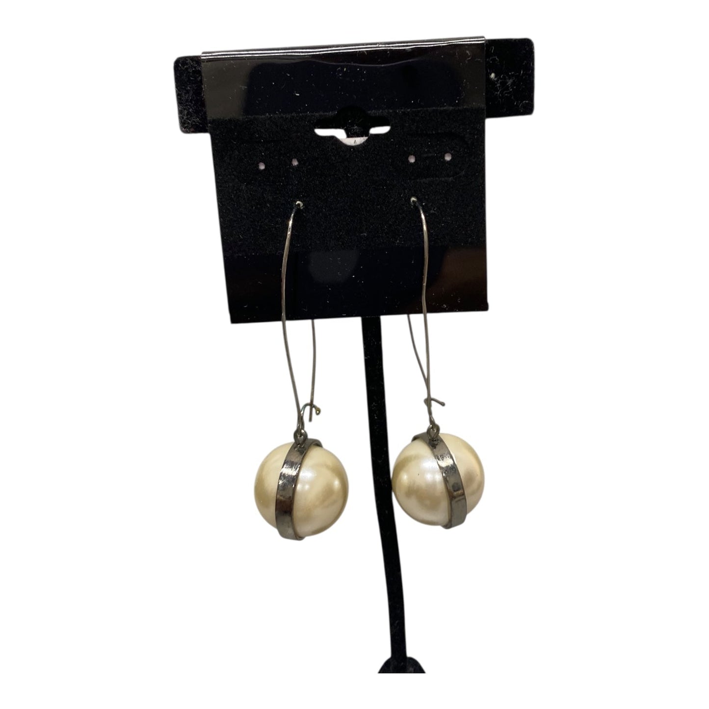 Earrings Dangle/Drop In White