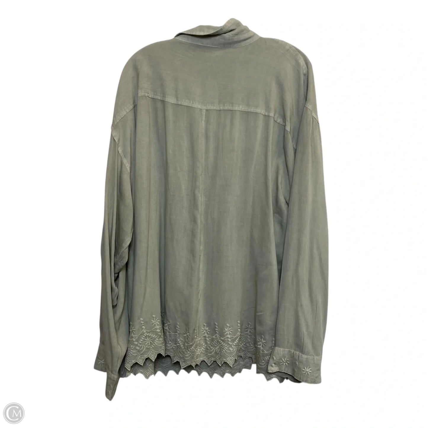 Top Long Sleeve By Solitaire In Green, Size: 3x