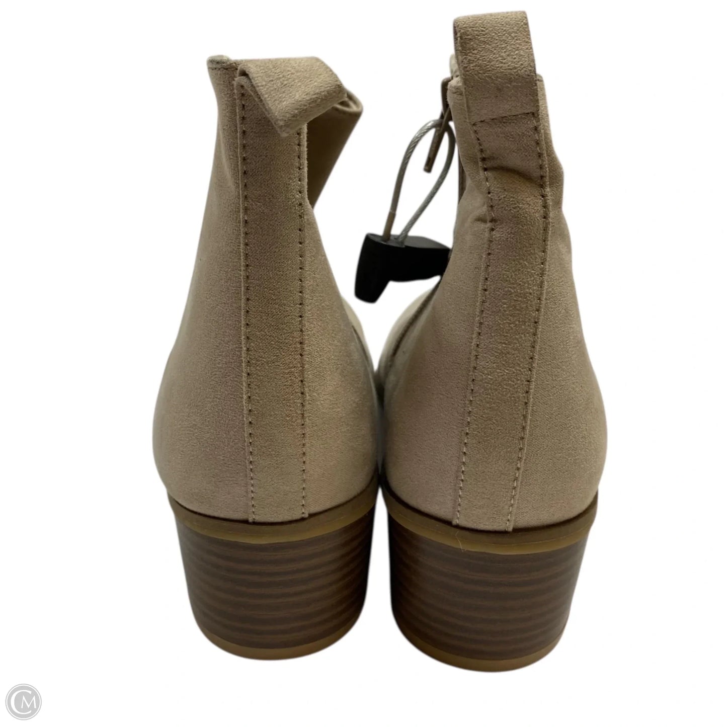 Boots Ankle Flats By Old Navy In Cream, Size: 10