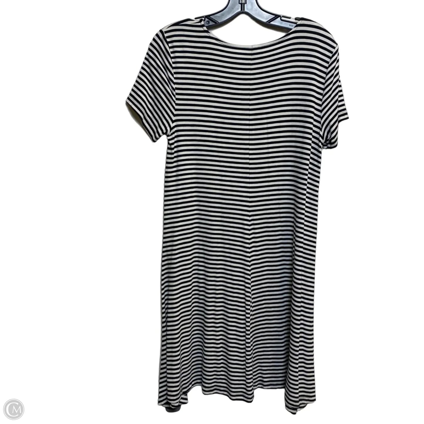 Dress Casual Short By Old Navy In Black & White, Size: M