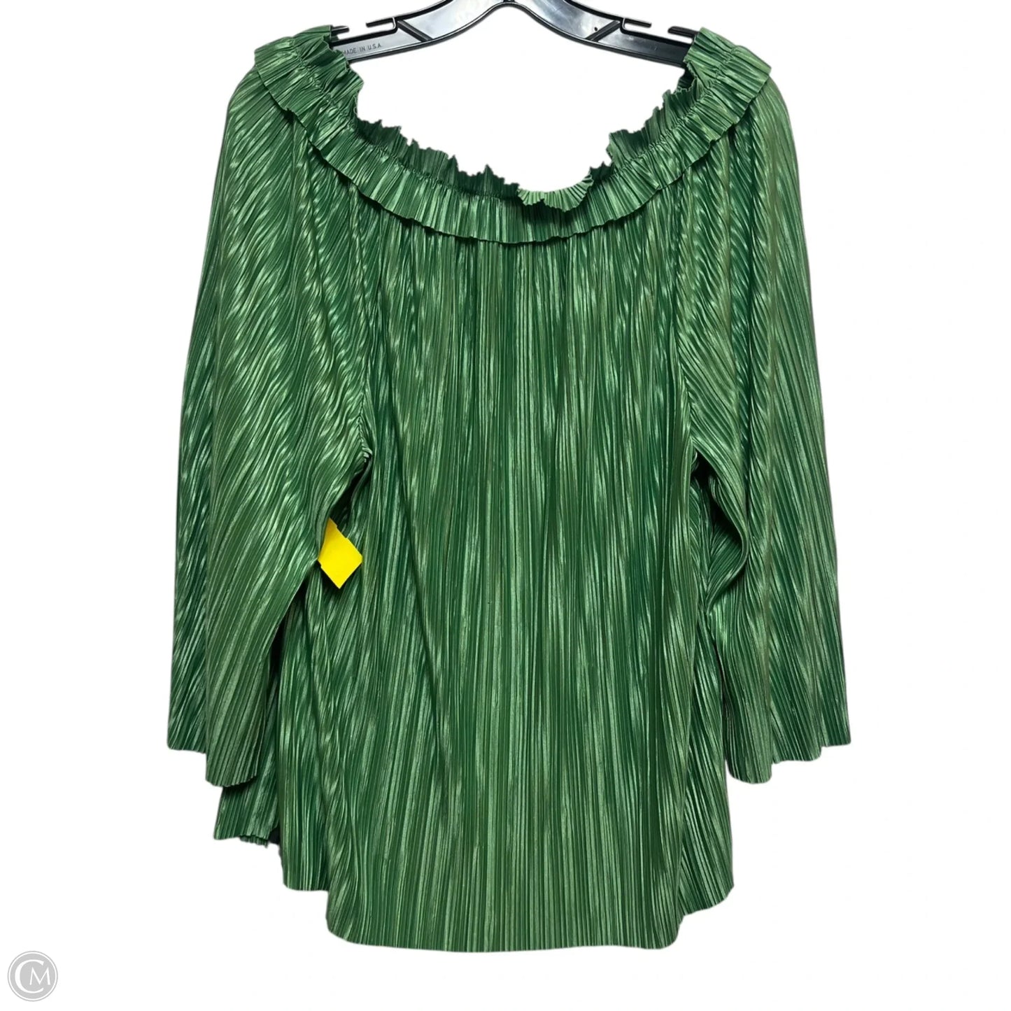 Top Long Sleeve By Cato In Green, Size: M