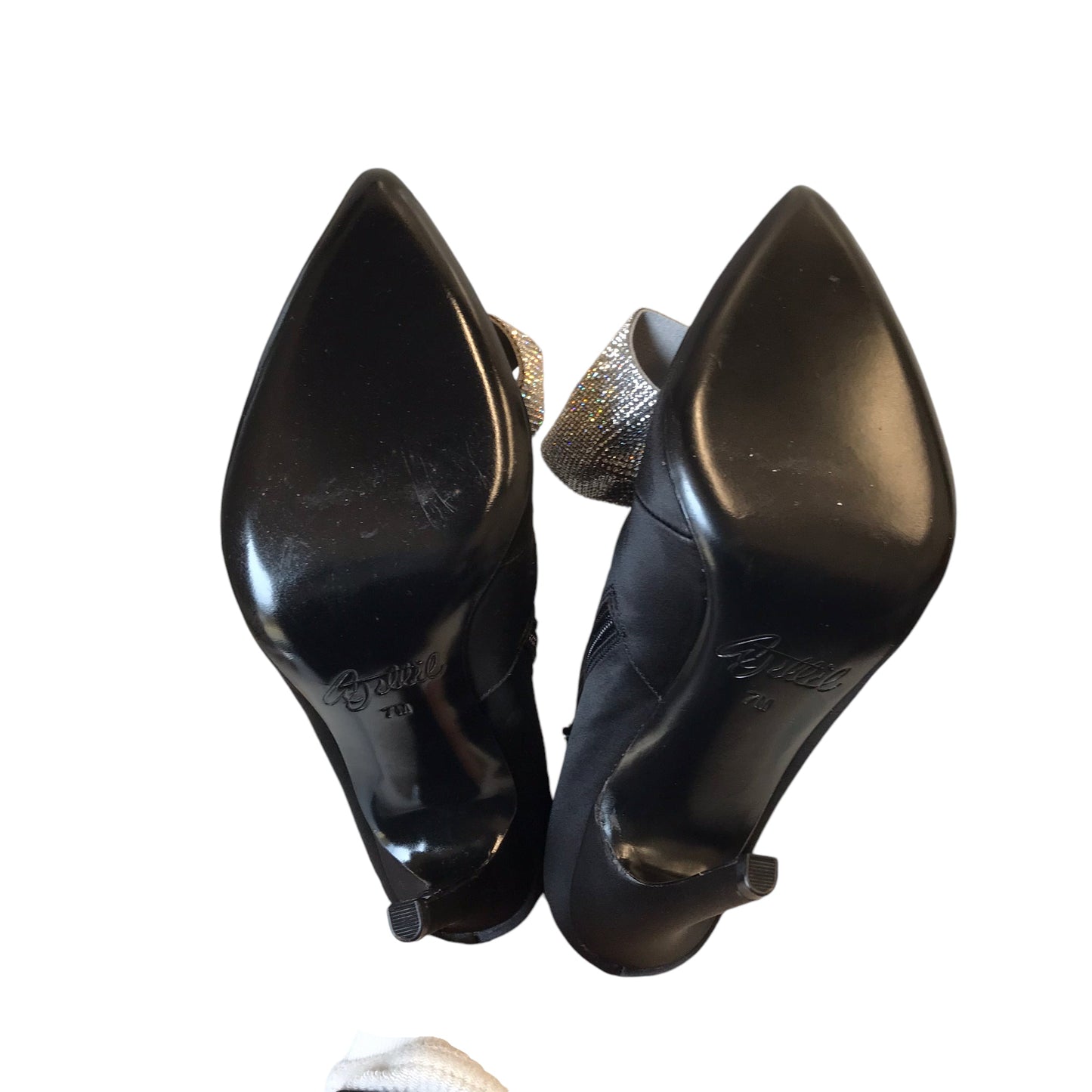 Boots Ankle Heels By Aminah In Black, Size:7