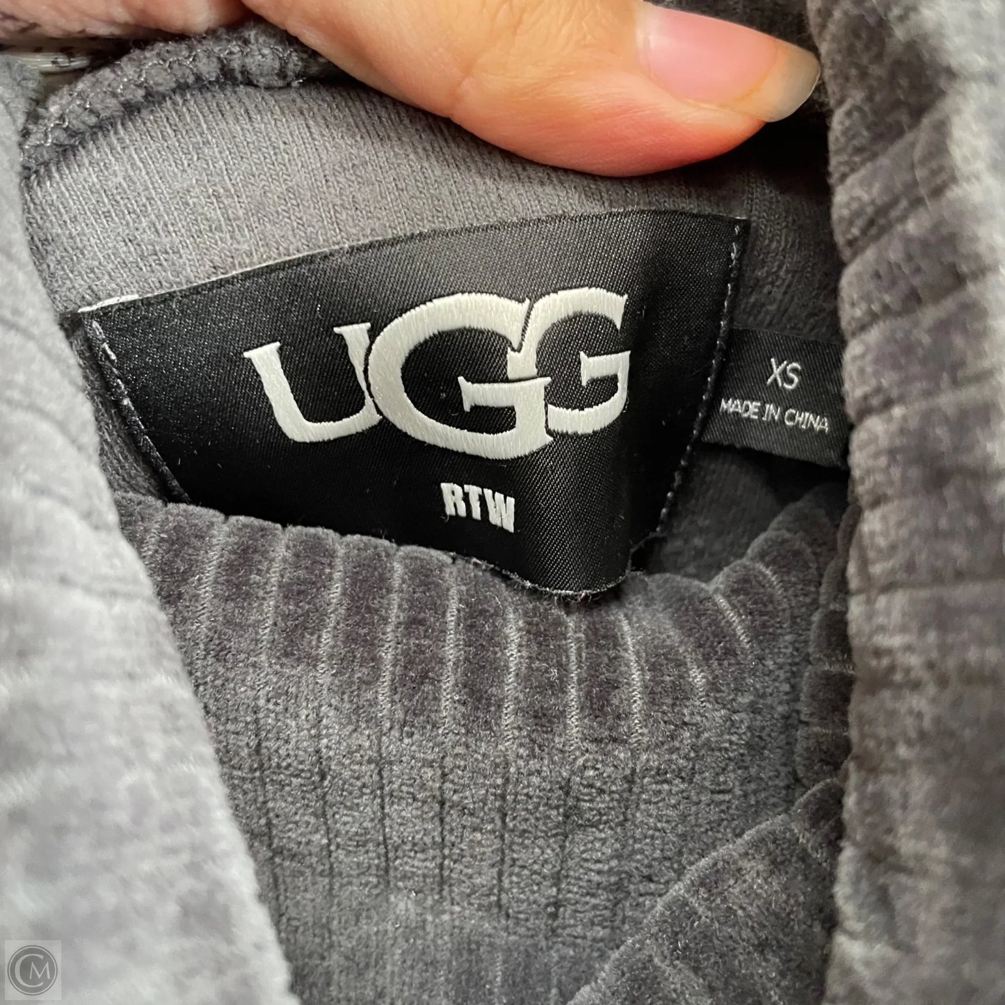 Sweatshirt Designer By Ugg In Grey, Size: Xs