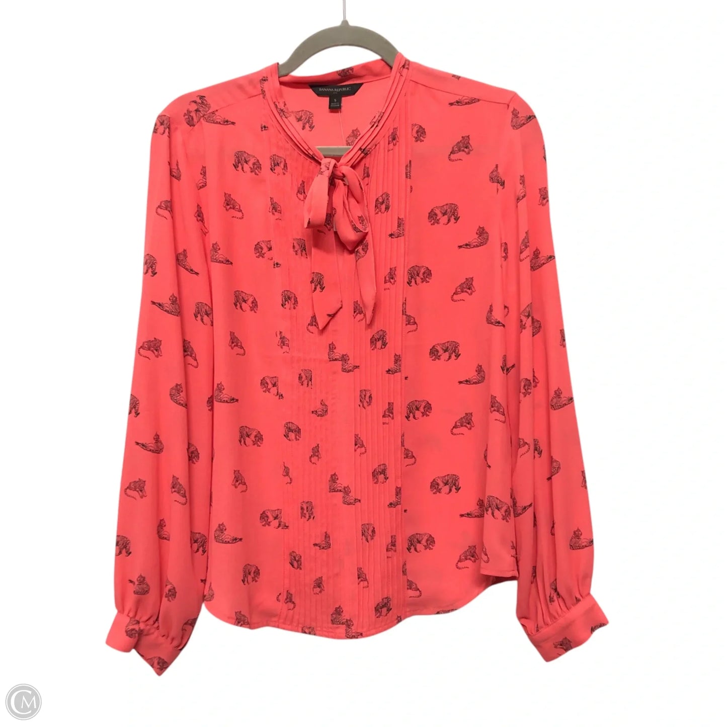 Blouse Long Sleeve By Banana Republic In Coral, Size: S
