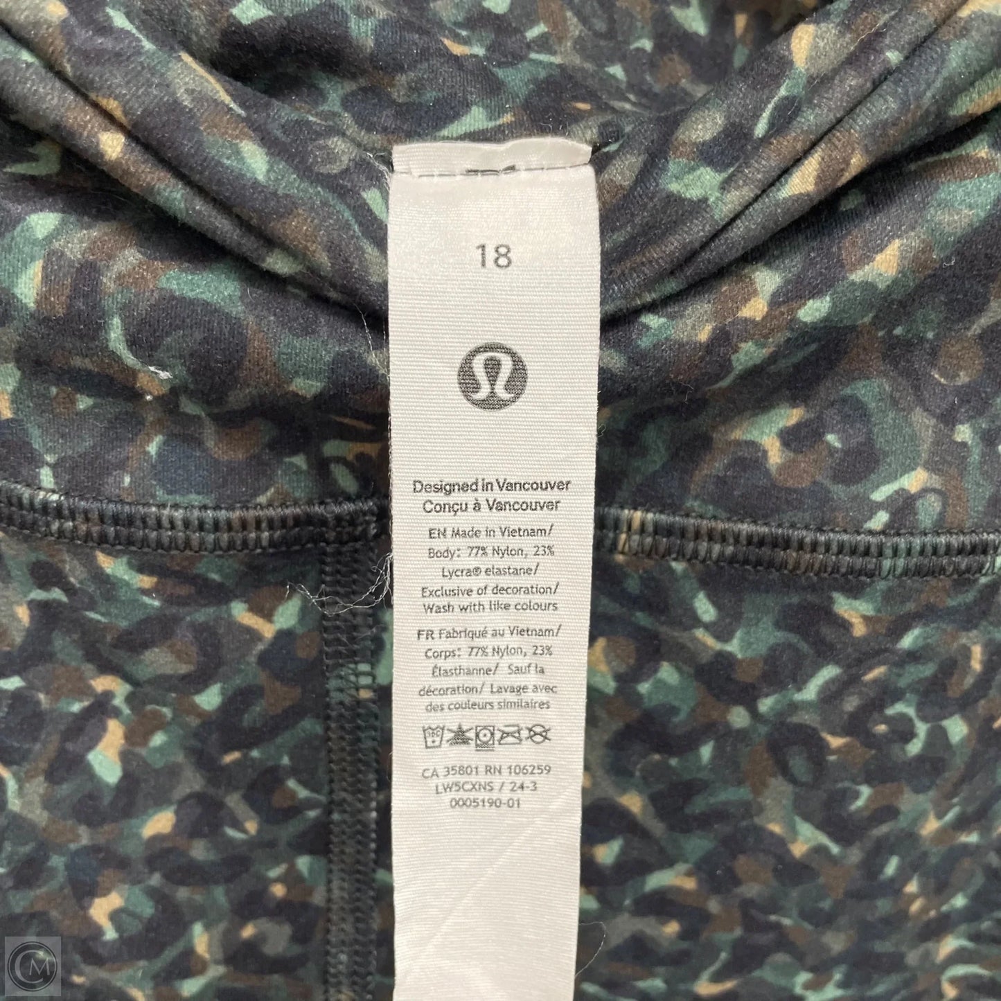 Athletic Capris By Lululemon In Black & Green, Size: 18