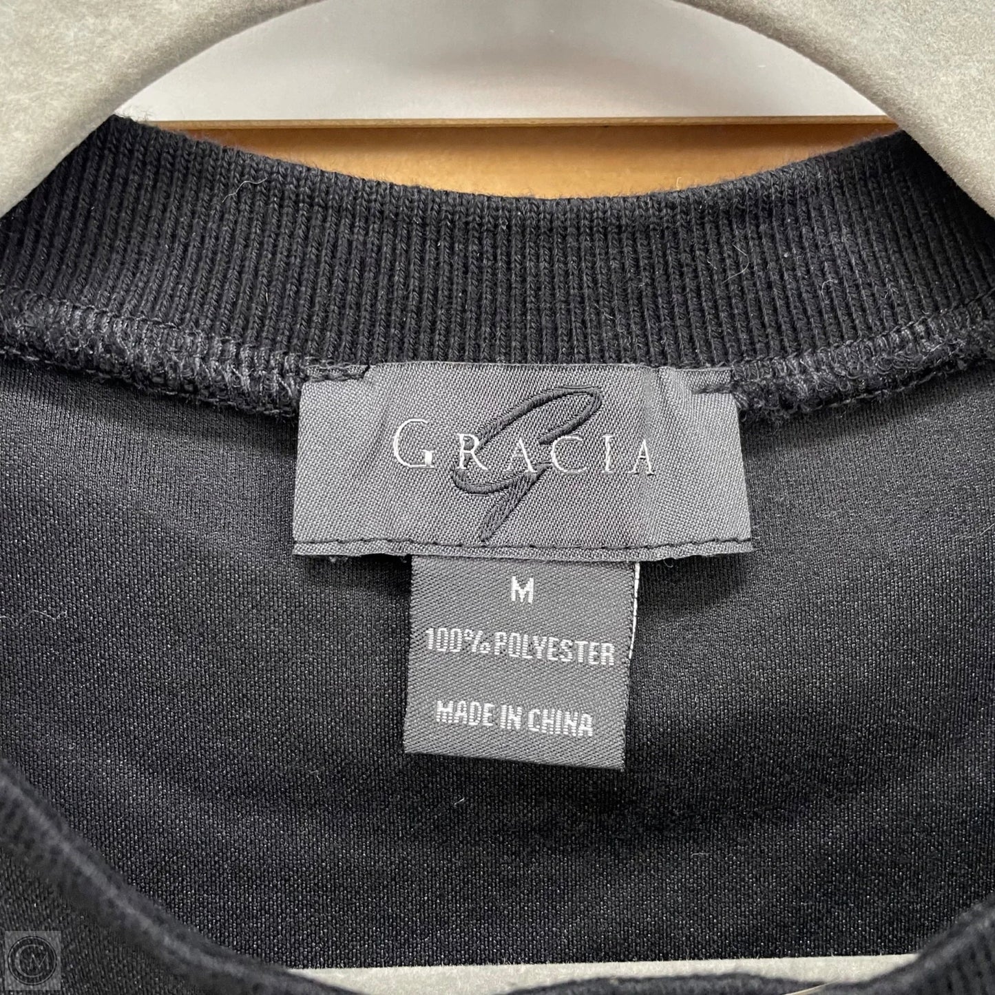 Top Long Sleeve By Gracia In Black & White, Size: M