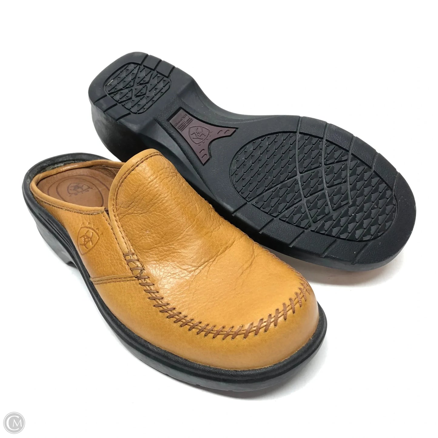 Shoes Flats By Ariat In Brown, Size: 7