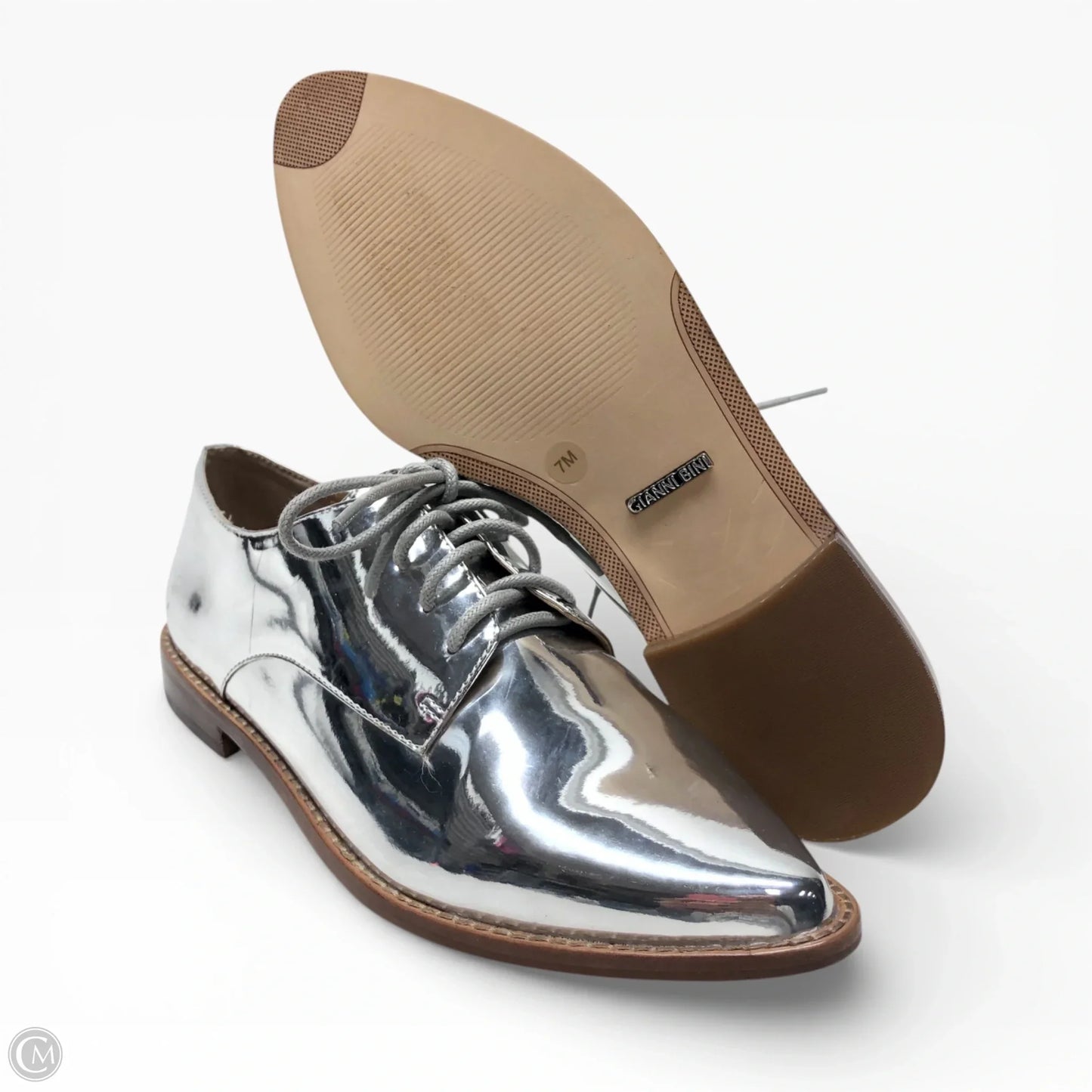 Shoes Flats By Gianni Bini In Silver, Size: 7