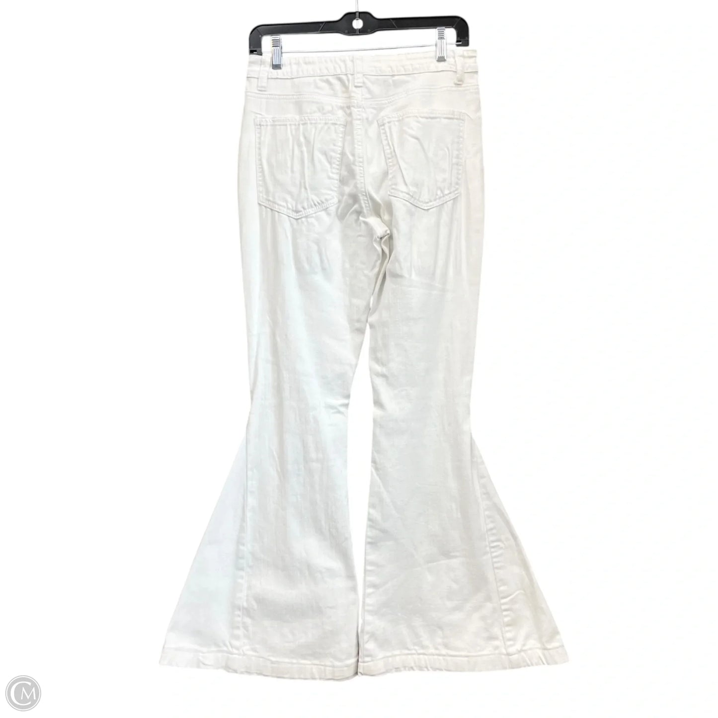 Jeans Flared By Clothes Mentor In White, Size: M