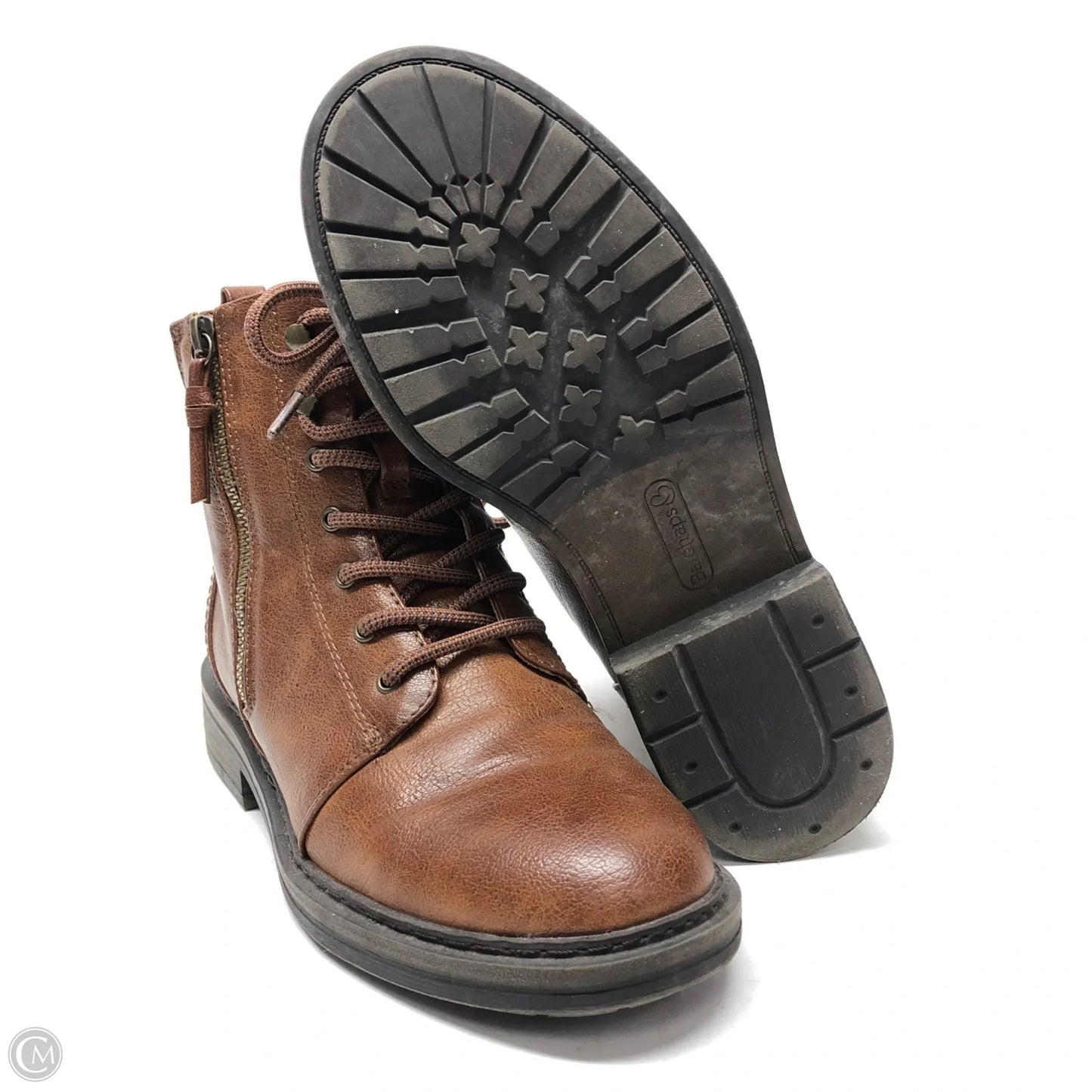 Boots Ankle Flats By Bare Traps In Brown, Size: 7