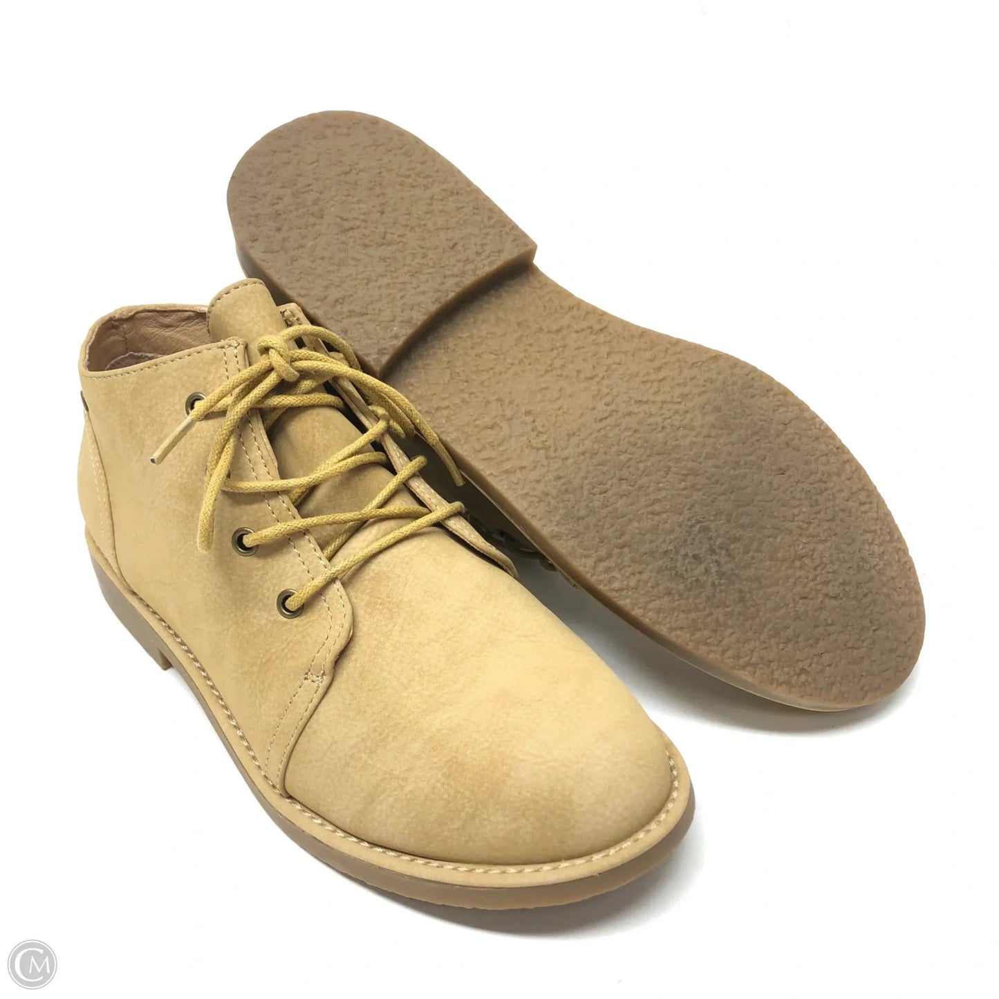 Boots Ankle Flats By Clothes Mentor In Beige, Size: 9