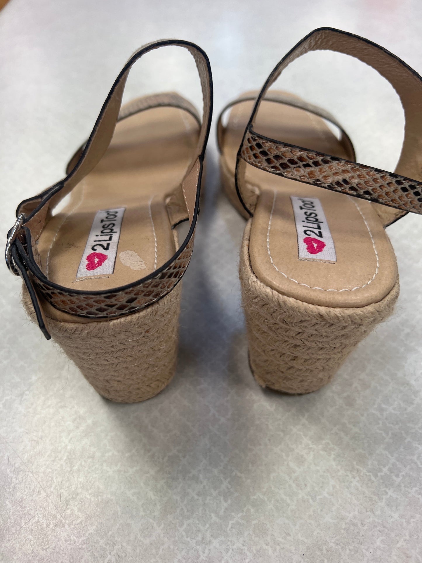 Shoes Heels Wedge By Clothes Mentor Size: 8.5