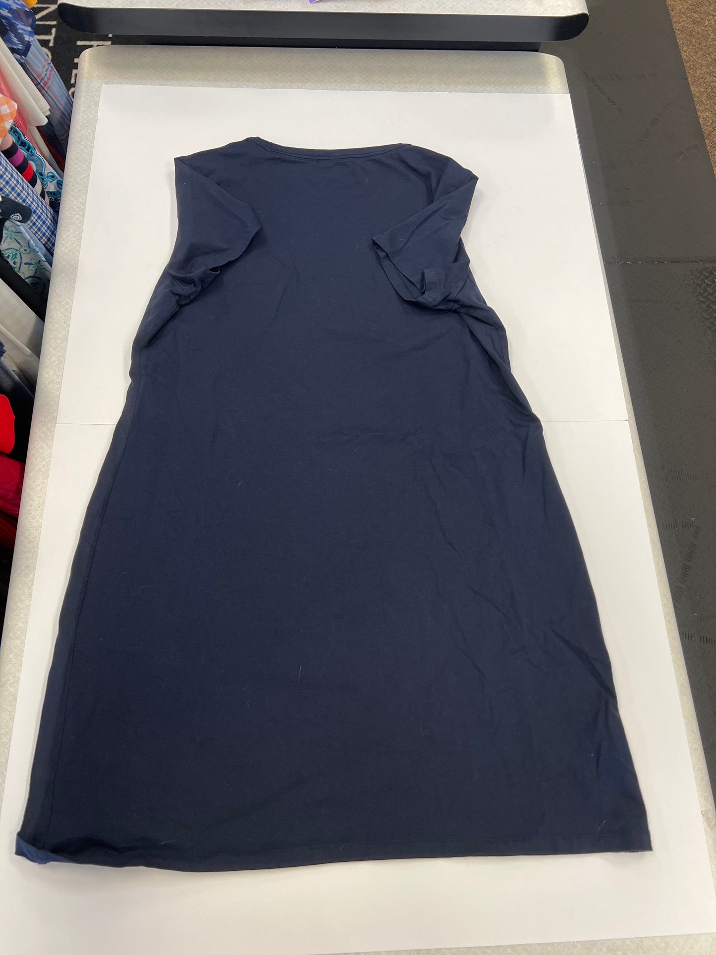 Dress Casual Short By Calvin Klein Size: Xl