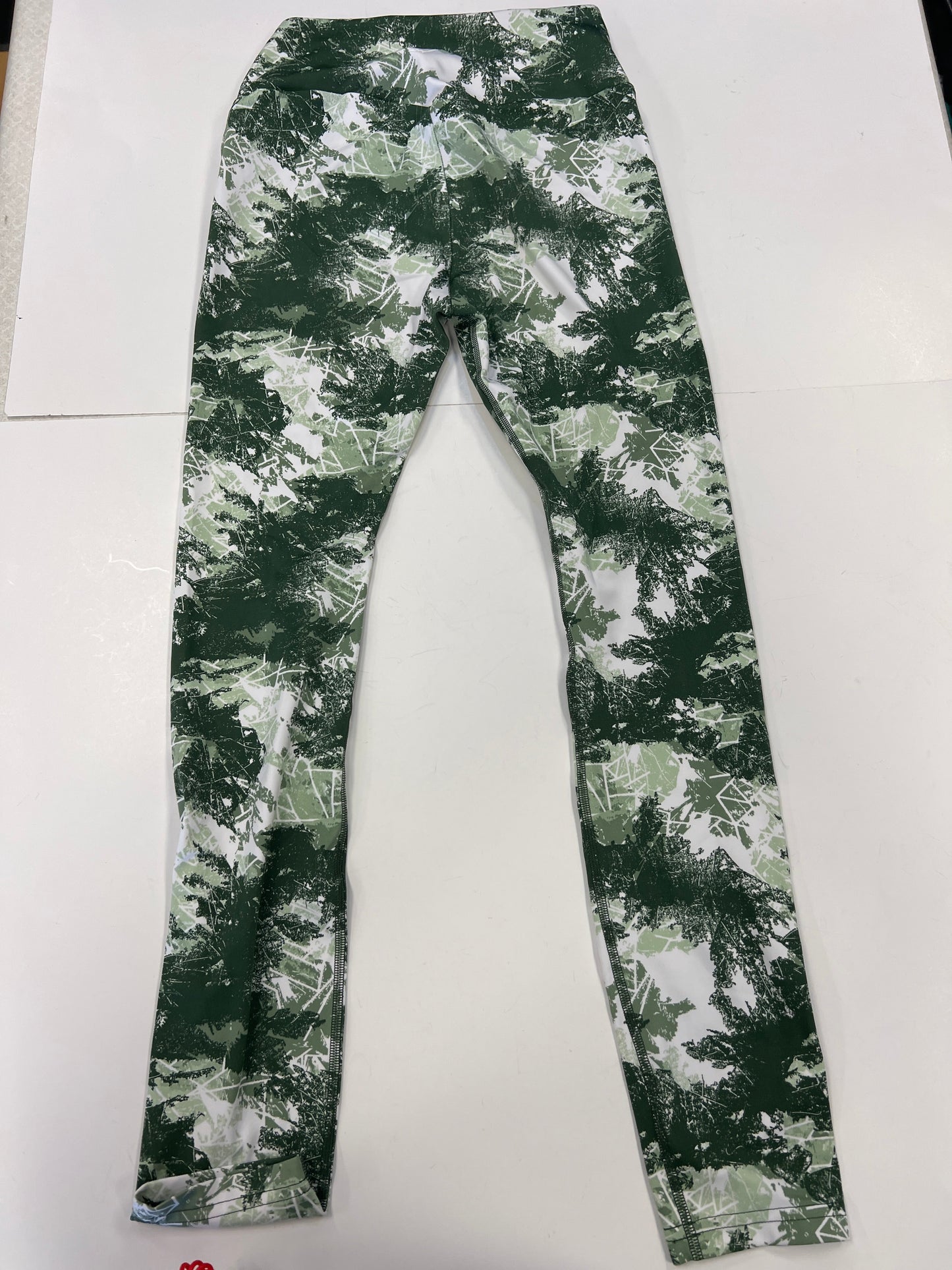 Green & White Athletic Pants Gym Shark, Size M