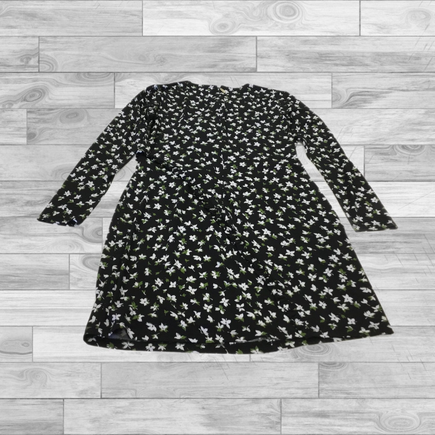 Dress Casual Short By Michael By Michael Kors Size: M