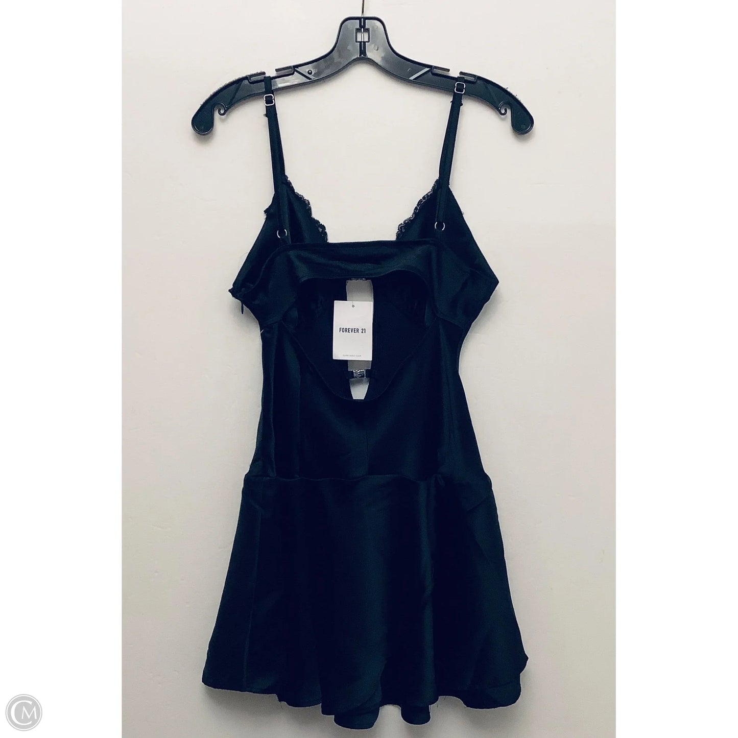 Dress Casual Short By Forever 21 In Black, Size: L