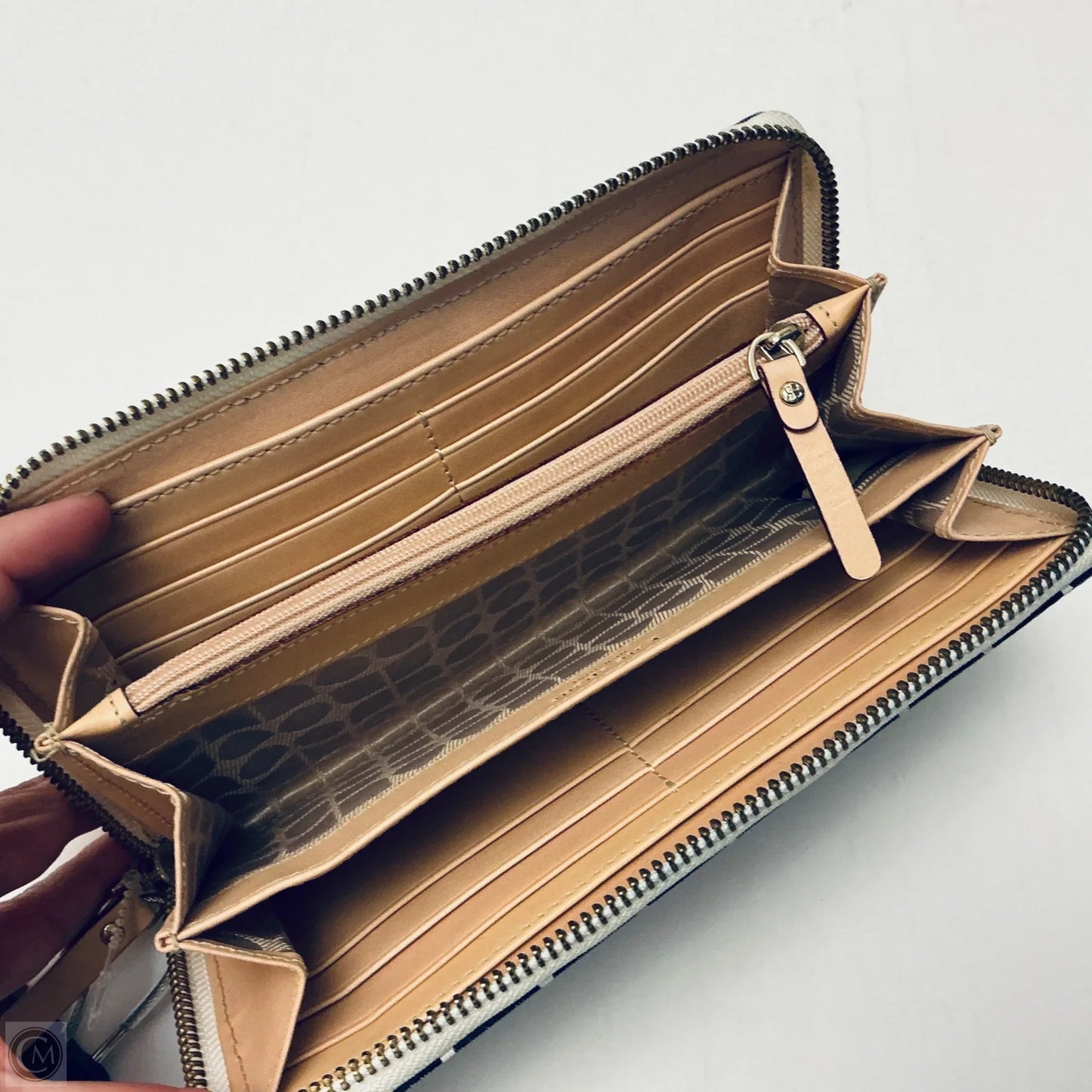 Wallet Designer By Kate Spade, Size: Large