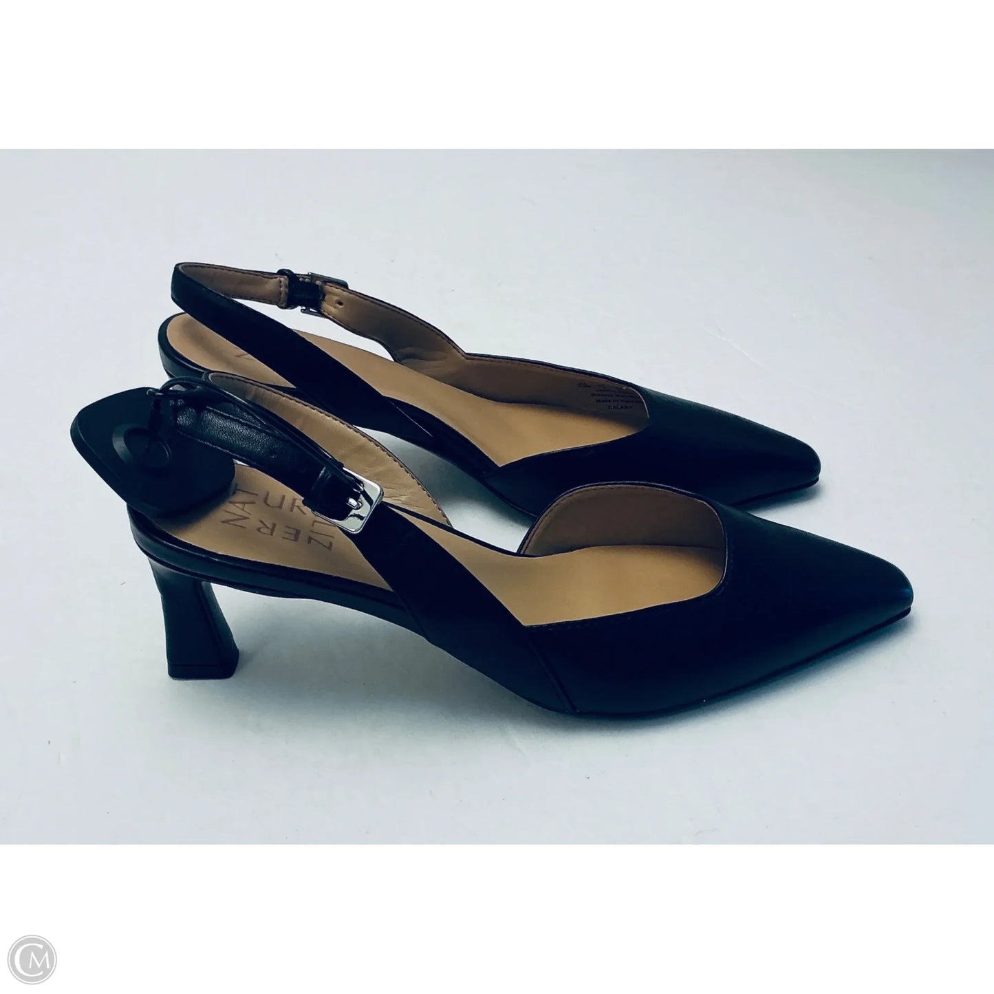 Shoes Heels Kitten By Naturalizer In Black, Size: 6.5