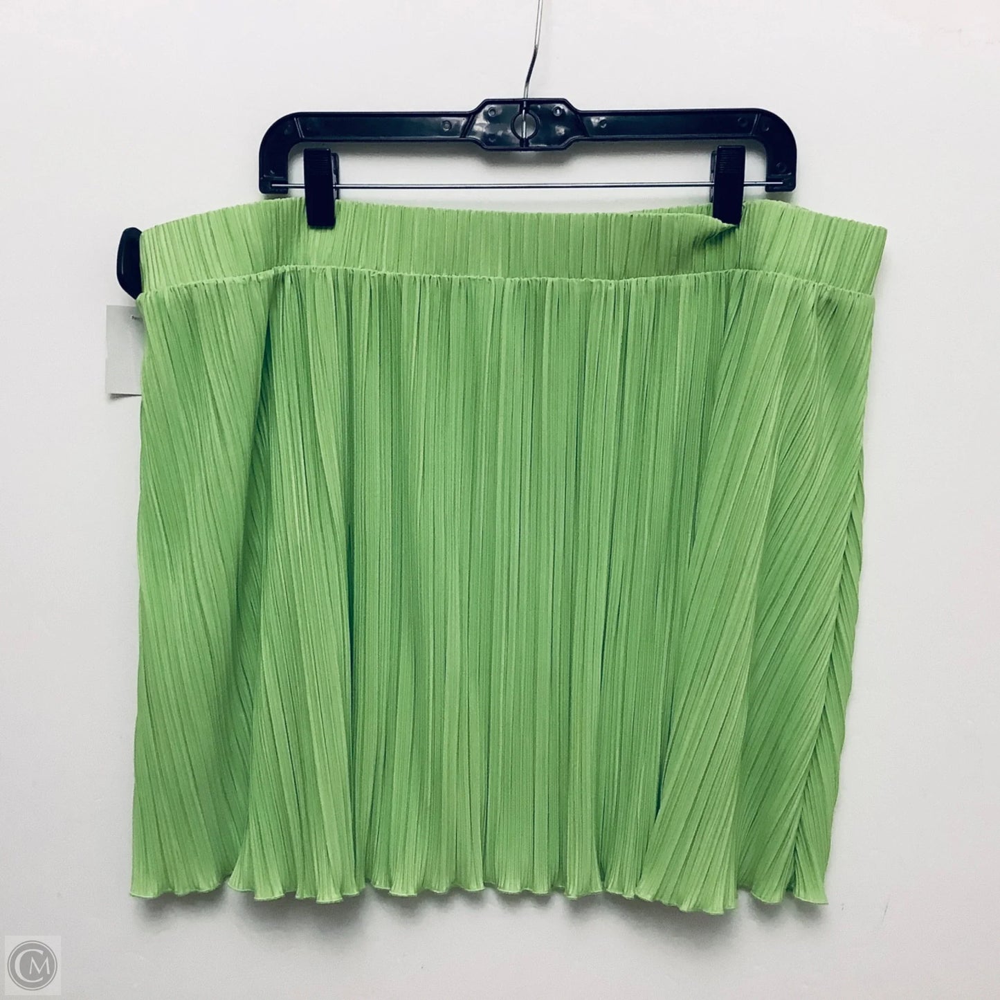 Skirt Mini & Short By Clothes Mentor In Green, Size: 1x