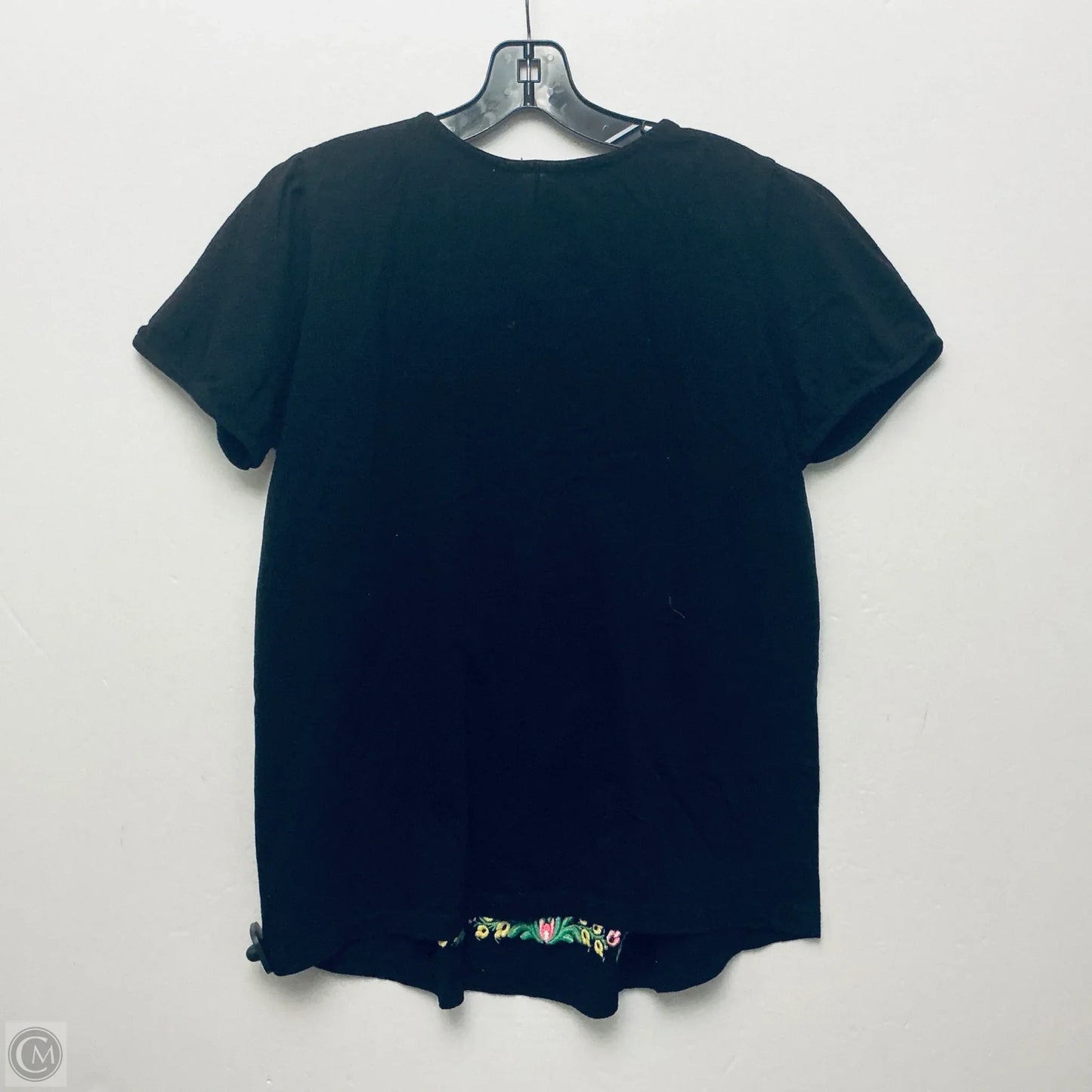 Top Short Sleeve Basic By Clothes Mentor In Black, Size: M