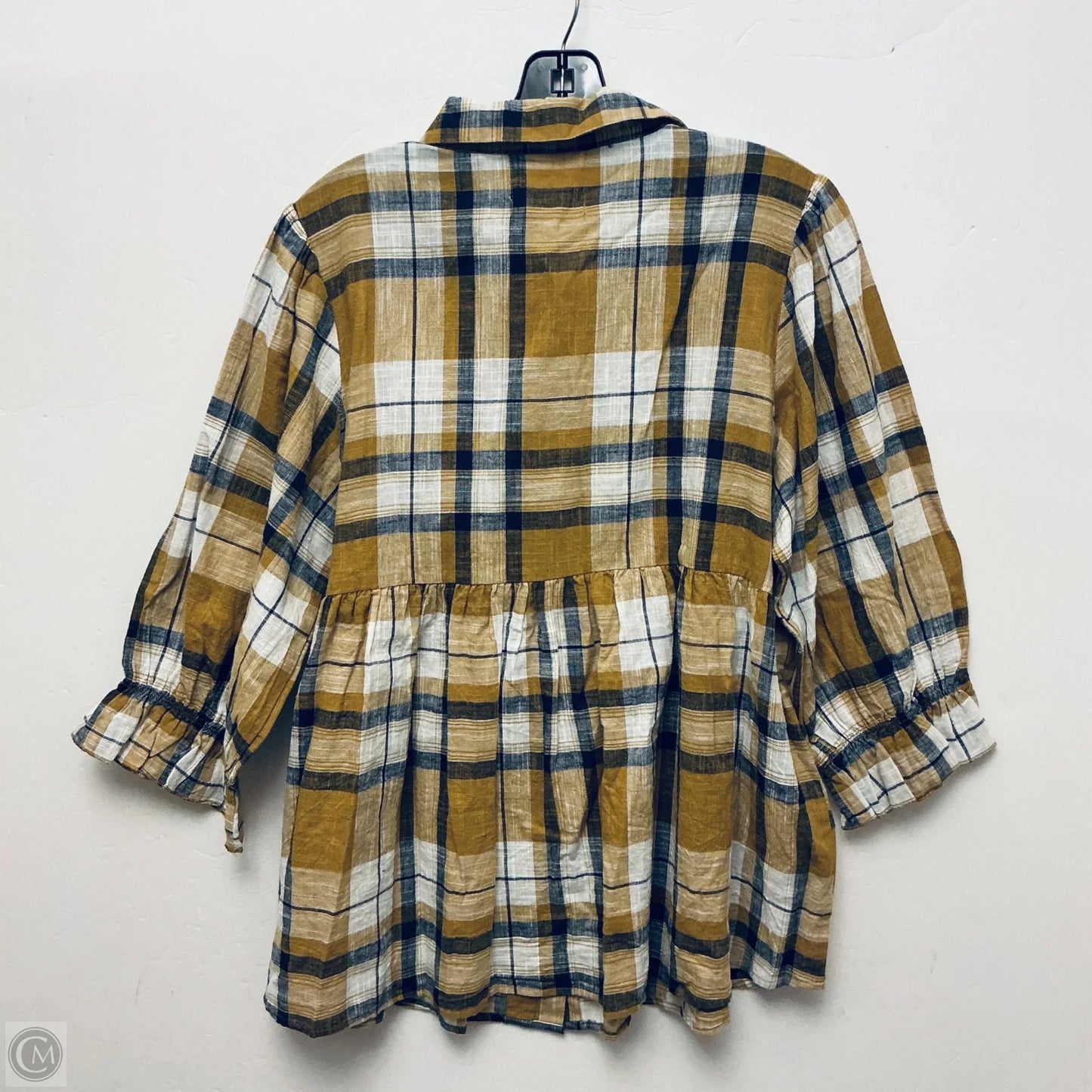 Top Long Sleeve By Clothes Mentor In Yellow, Size: M