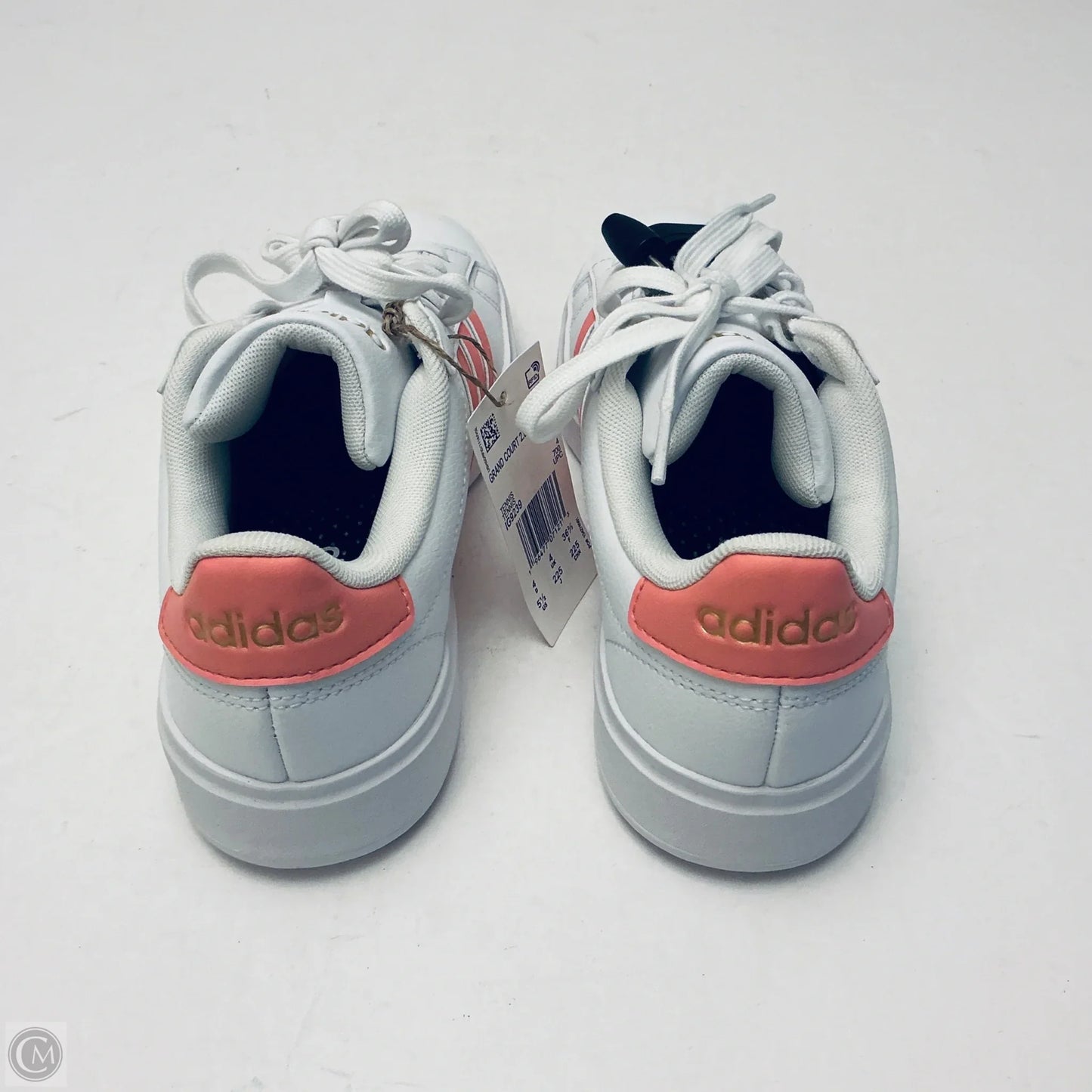Shoes Sneakers By Adidas In White Size: 6