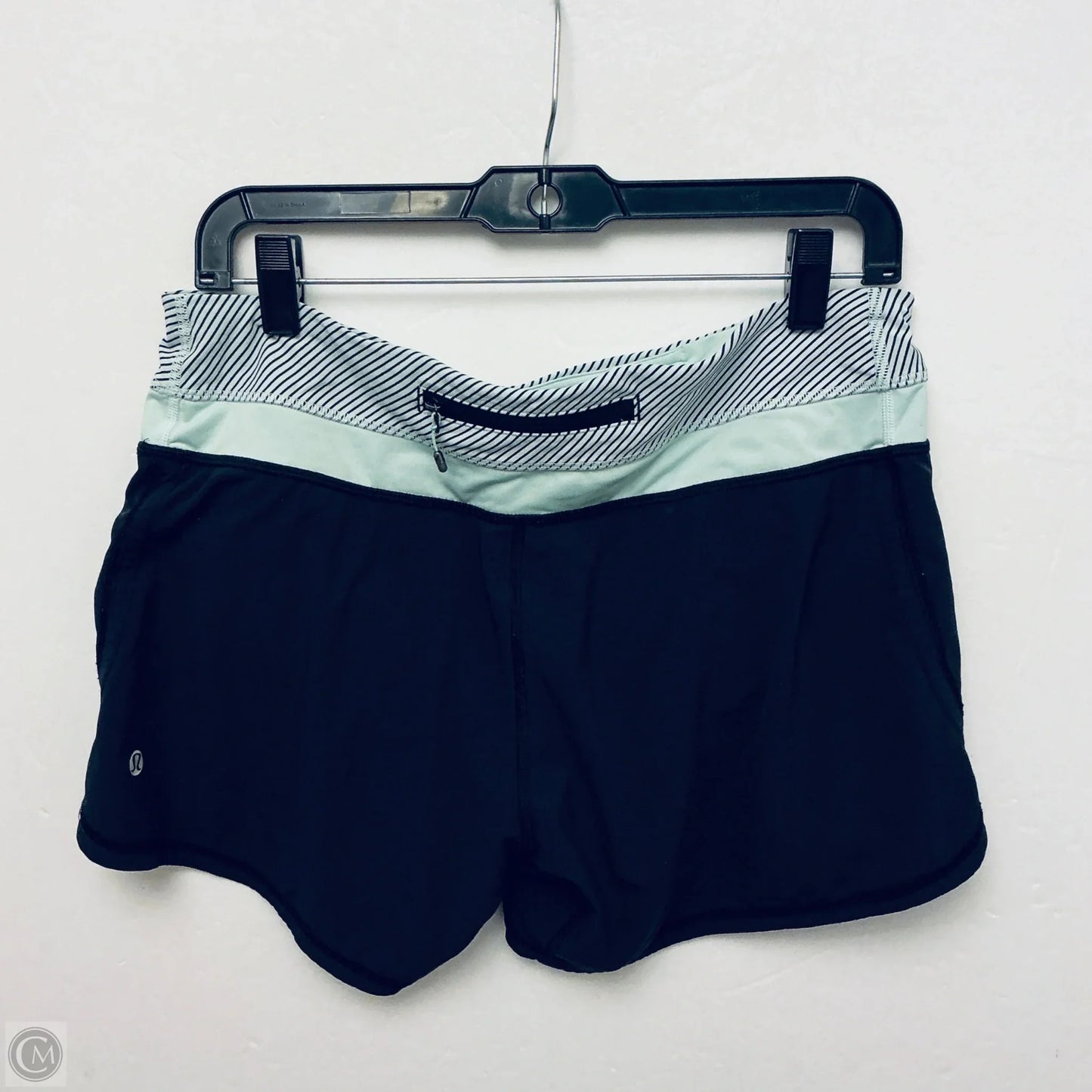 Athletic Shorts By Lululemon In Black & Green, Size: 8