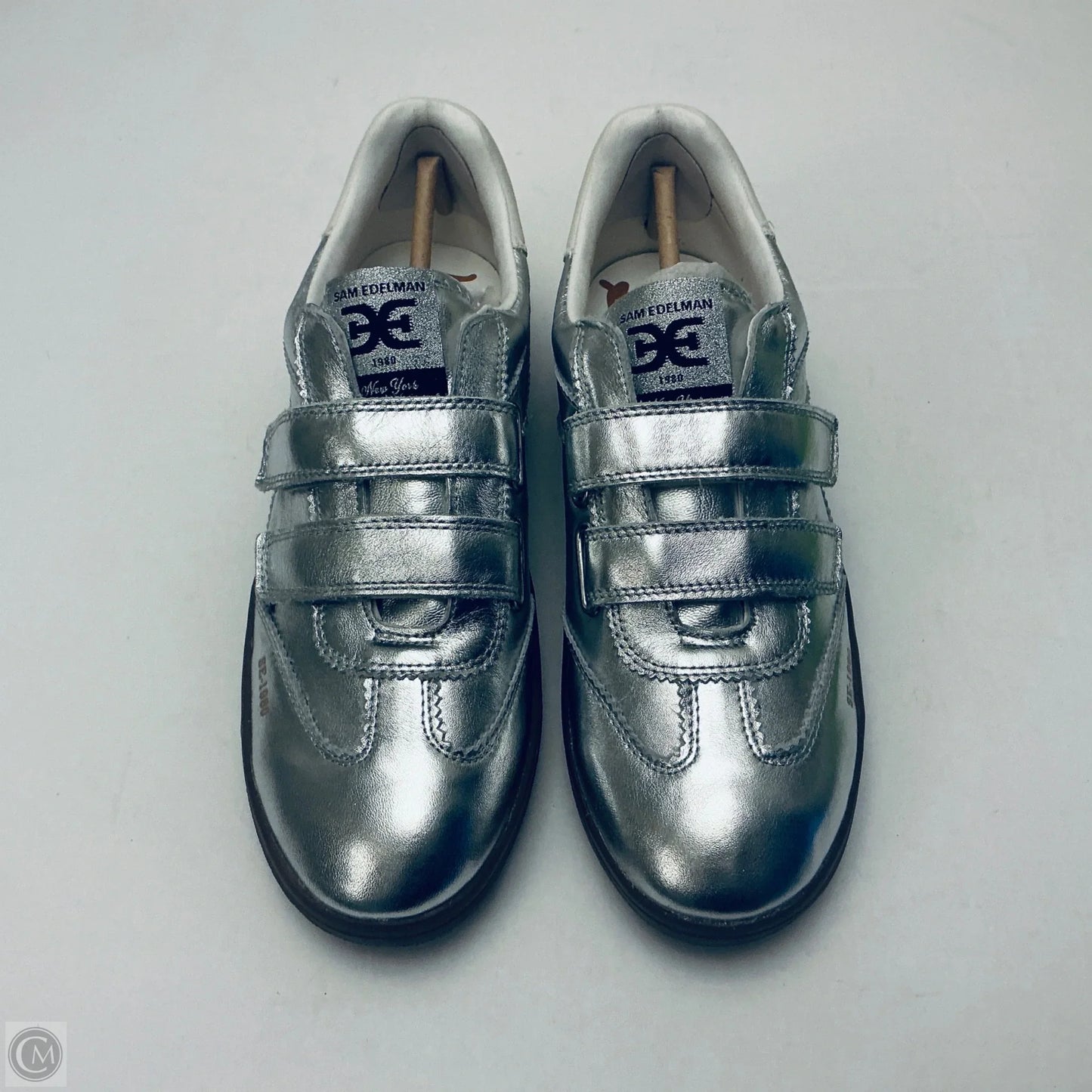 Shoes Sneakers By Sam Edelman In Silver, Size: 9