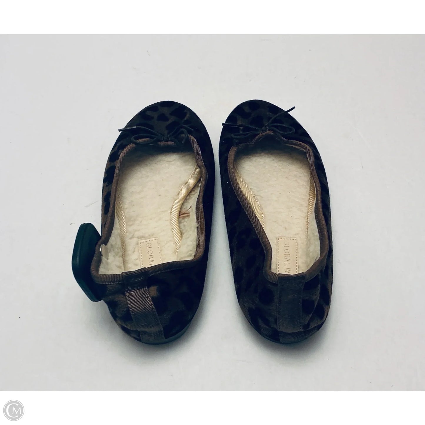 Shoes Flats By Global Work In Animal Print, Size: 6.5