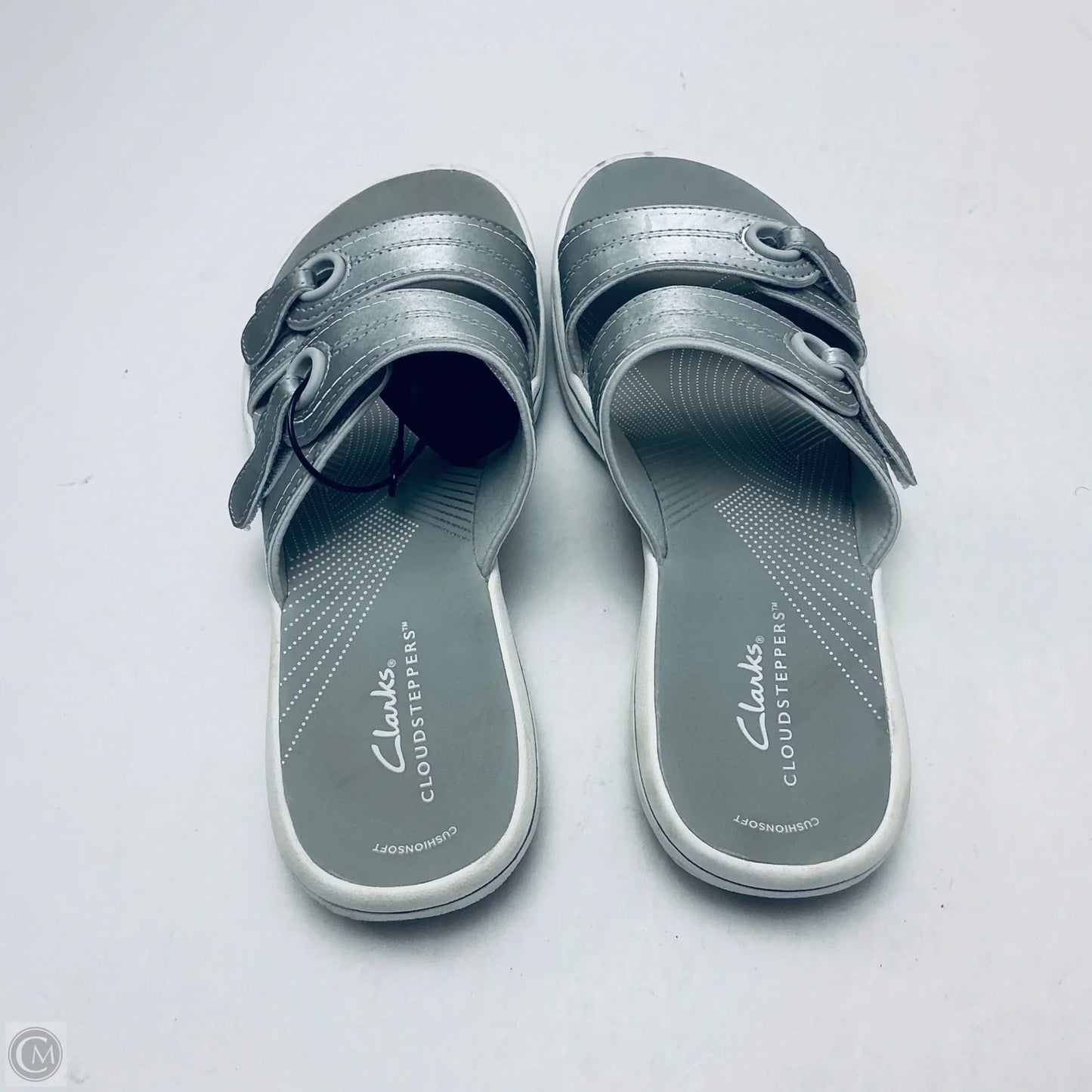 Sandals Flats By Clarks In Silver, Size: 7