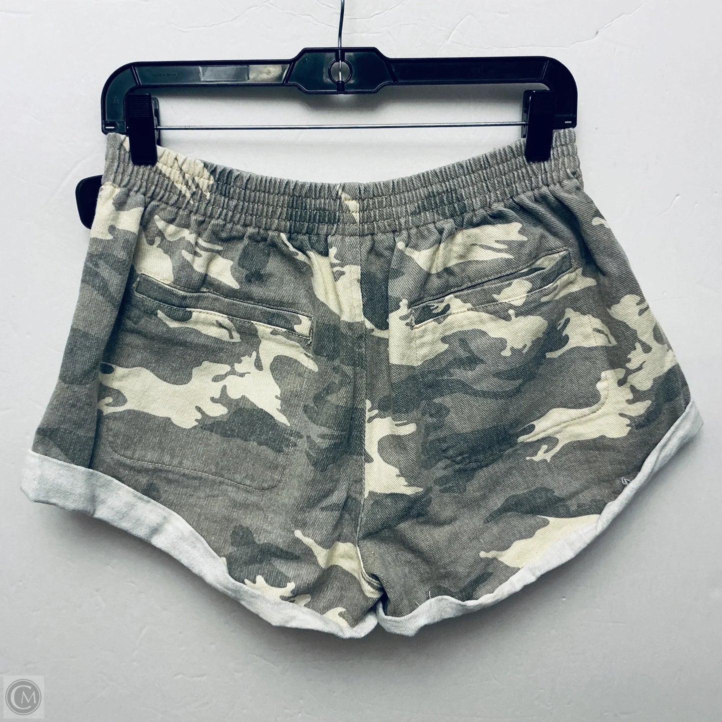Shorts By Clothes Mentor In Camouflage Print, Size: M