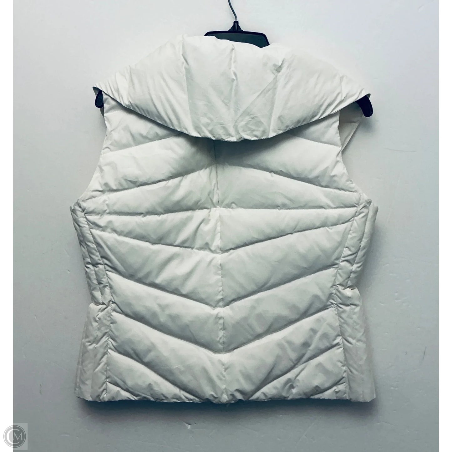 Vest Puffer & Quilted By White House Black Market In White, Size: L