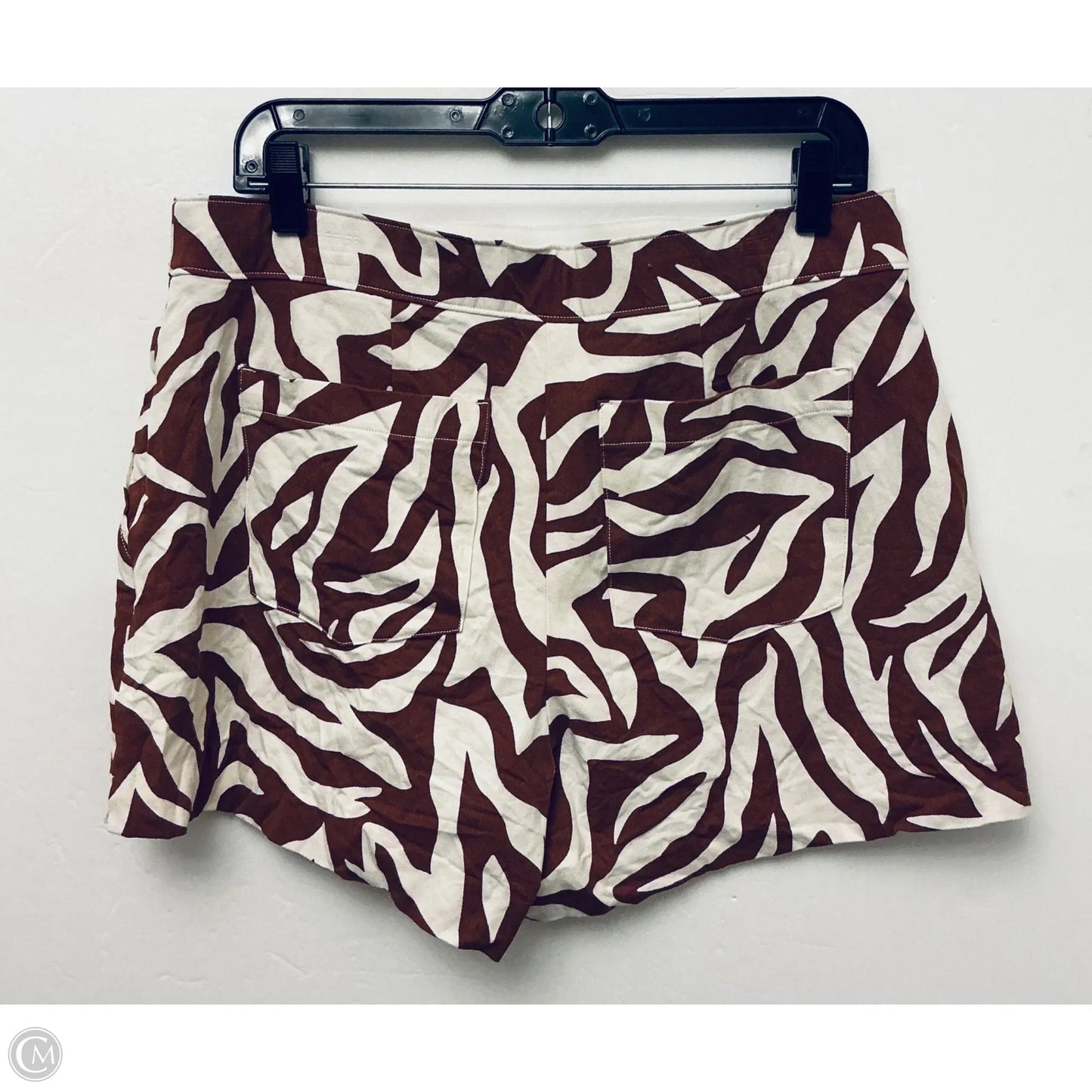 Shorts By Spanx In Brown, Size: L