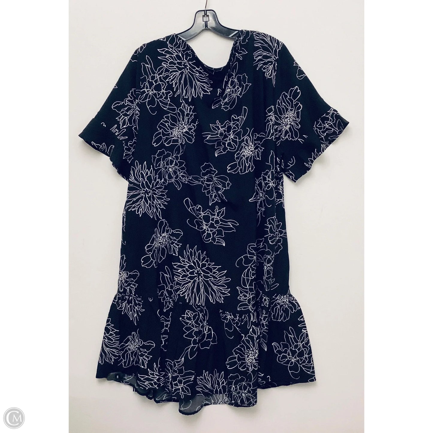 Dress Casual Short By Clothes Mentor In Black, Size: 3x