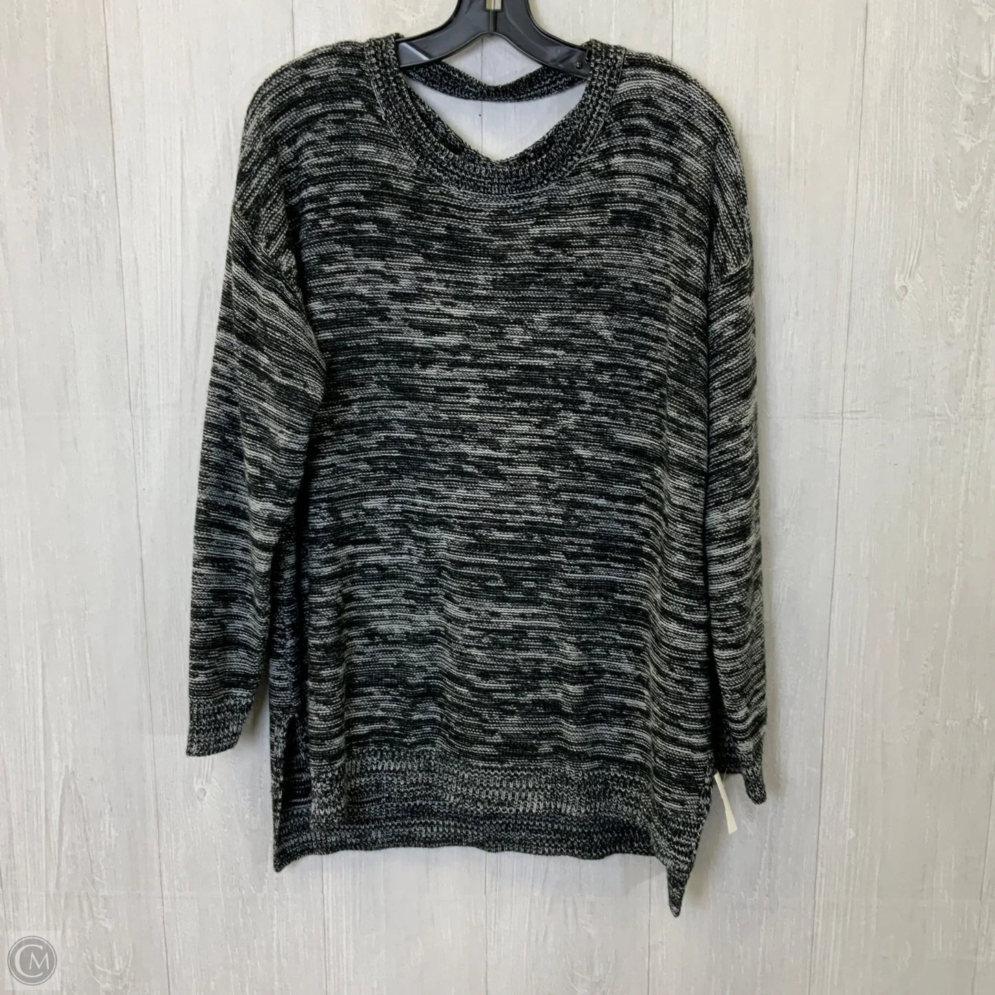 Sweater By Clothes Mentor In Black & Grey, Size: 2x