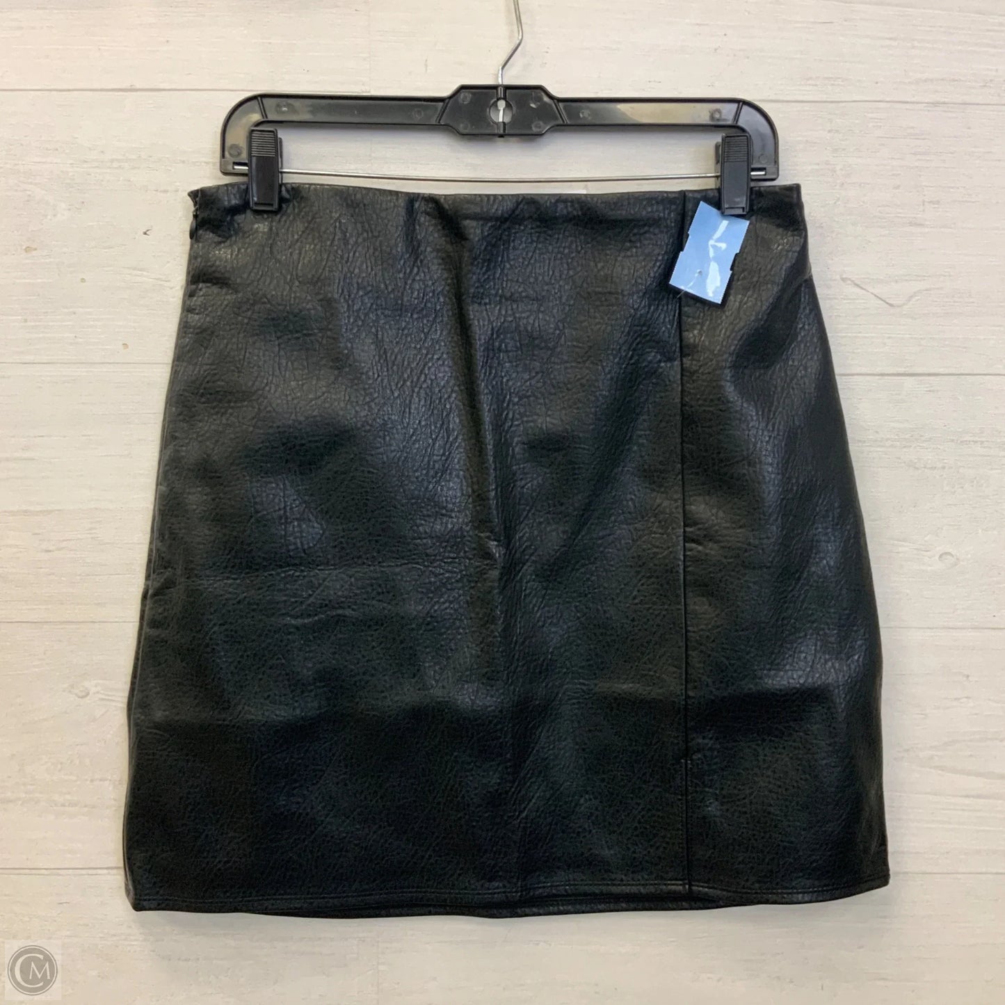 Skirt Mini & Short By Old Navy In Black, Size: M