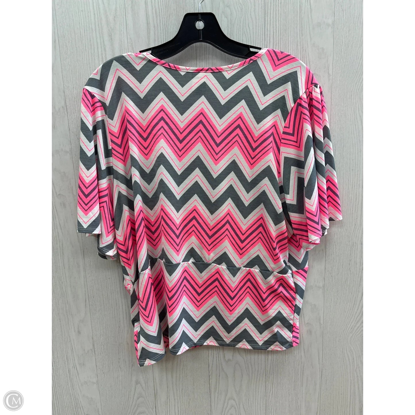 Top Short Sleeve By Sew In Love In Pink & White, Size: Xl