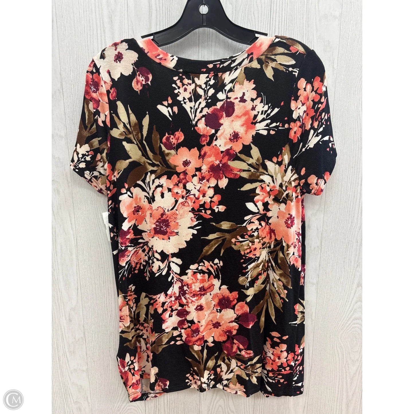 Top Short Sleeve By Clothes Mentor In Black, Size: L