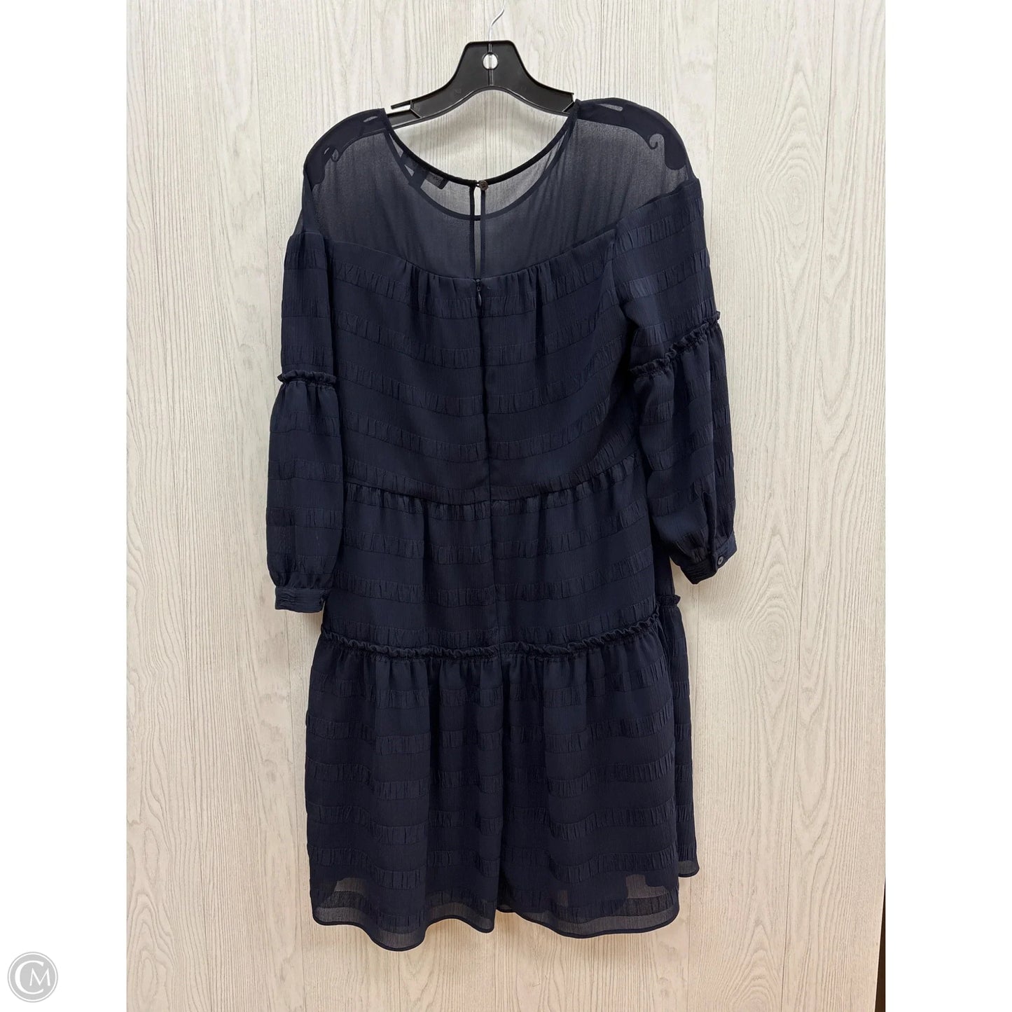 Dress Casual Short By Banana Republic In Navy, Size: 10