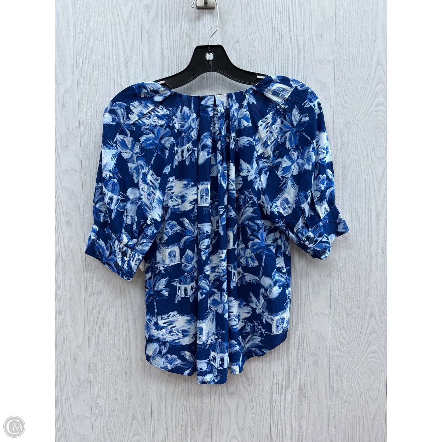 Top Short Sleeve Basic By Loft In Blue, Size: Sp